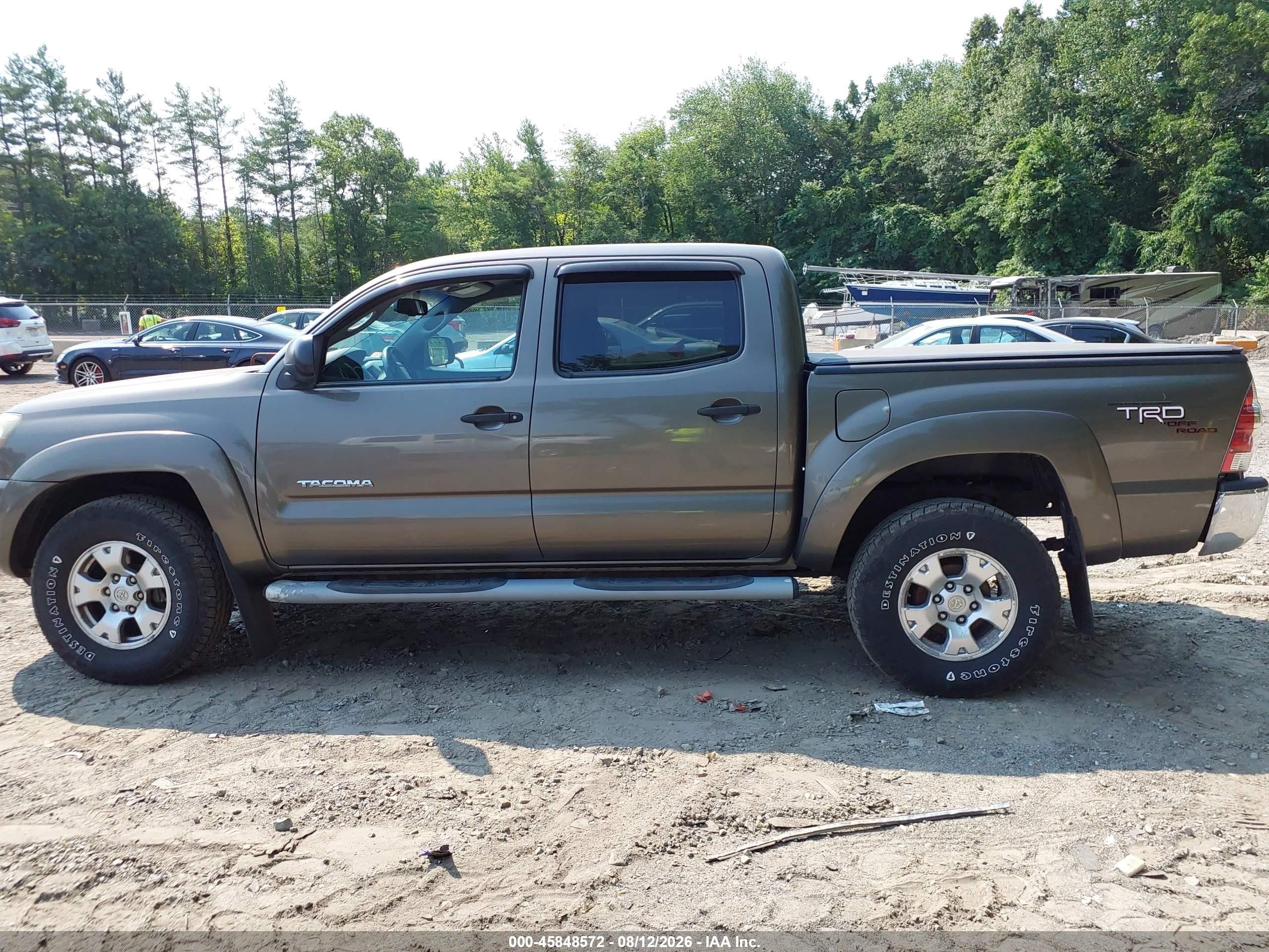 2009 Toyota Tacoma Base V6 Gold vin: 3TMLU42N59M036679