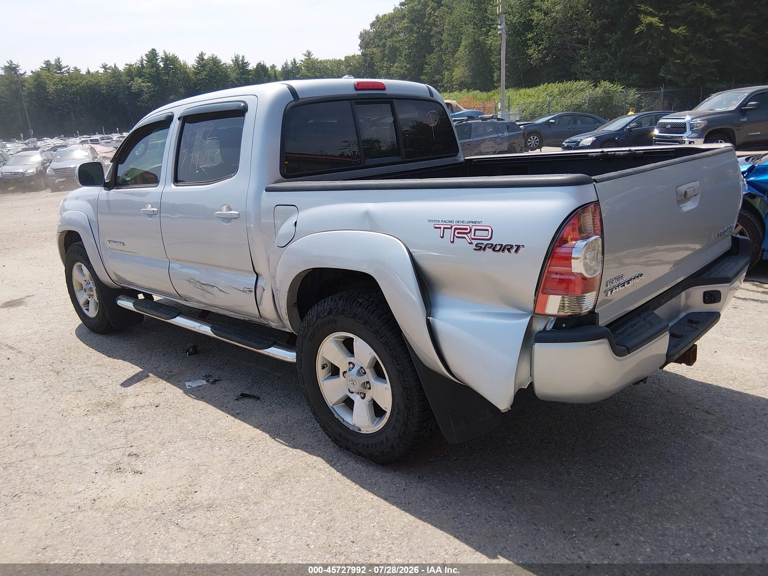 2009 Toyota Tacoma Base V6 Silver vin: 3TMLU42N69M022046