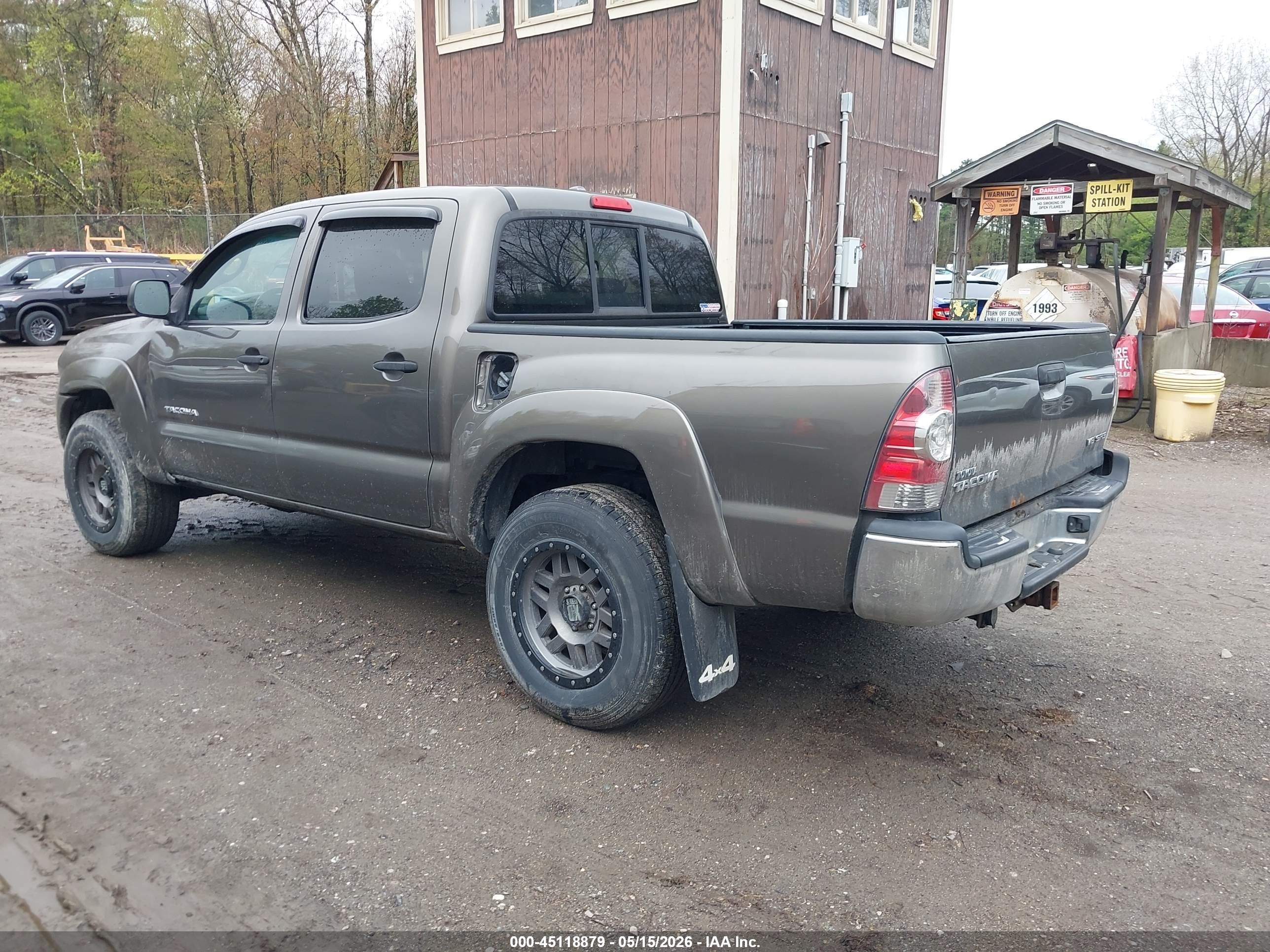 2009 Toyota Tacoma Base V6 Brown vin: 3TMLU42N69M036402