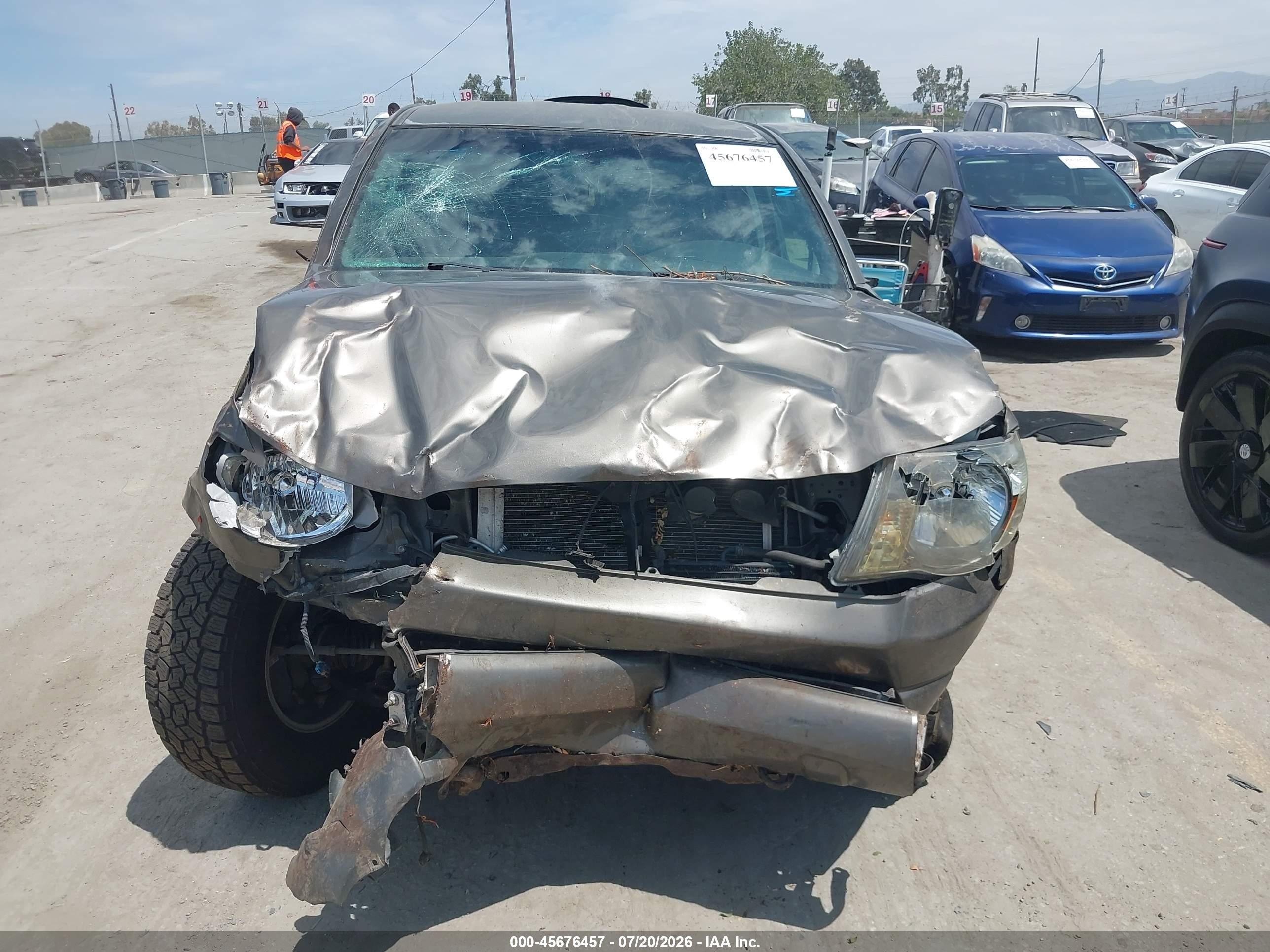 2009 Toyota Tacoma Base V6 Beige vin: 3TMLU42N69M036674