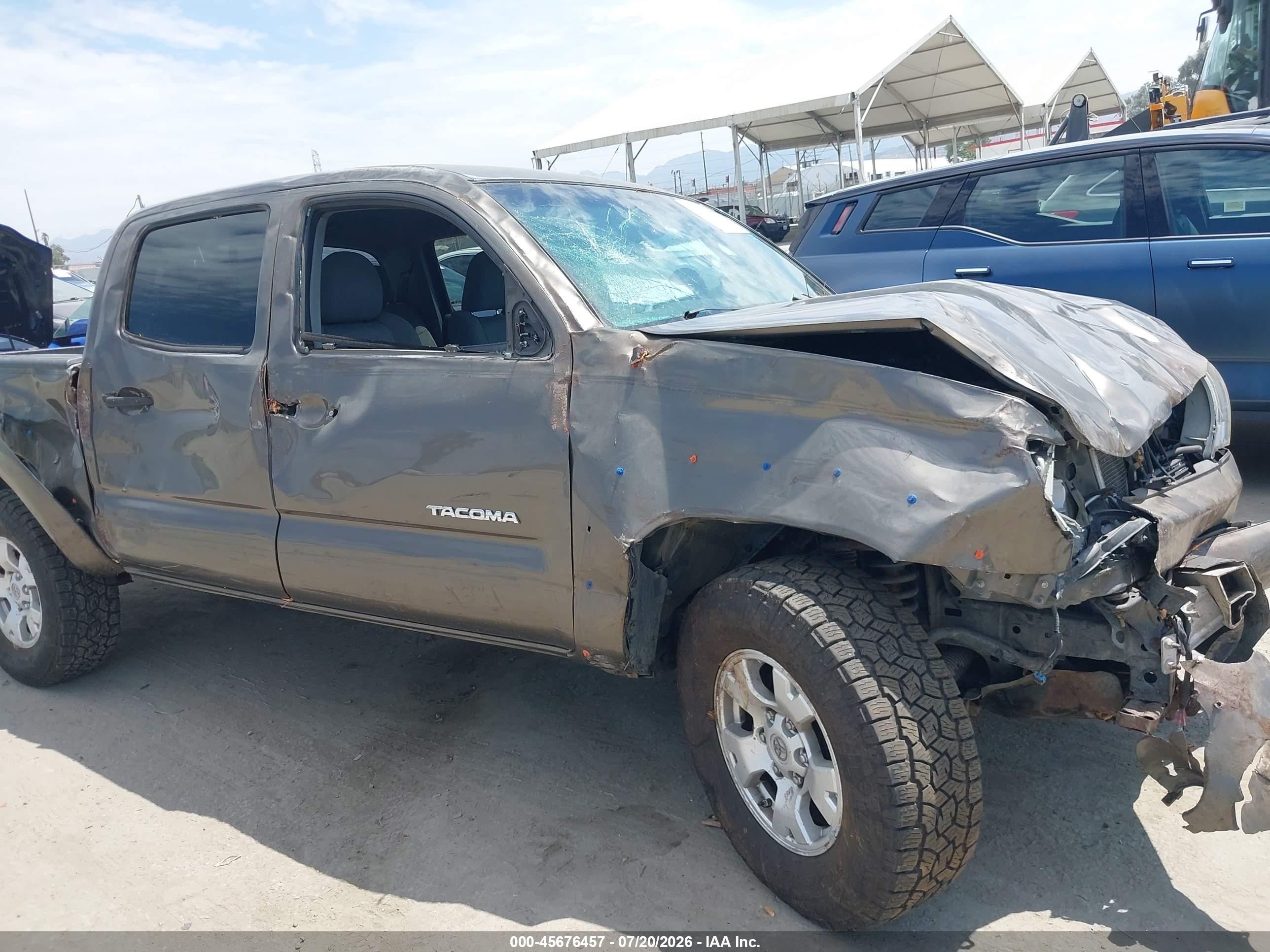 2009 Toyota Tacoma Base V6 Beige vin: 3TMLU42N69M036674
