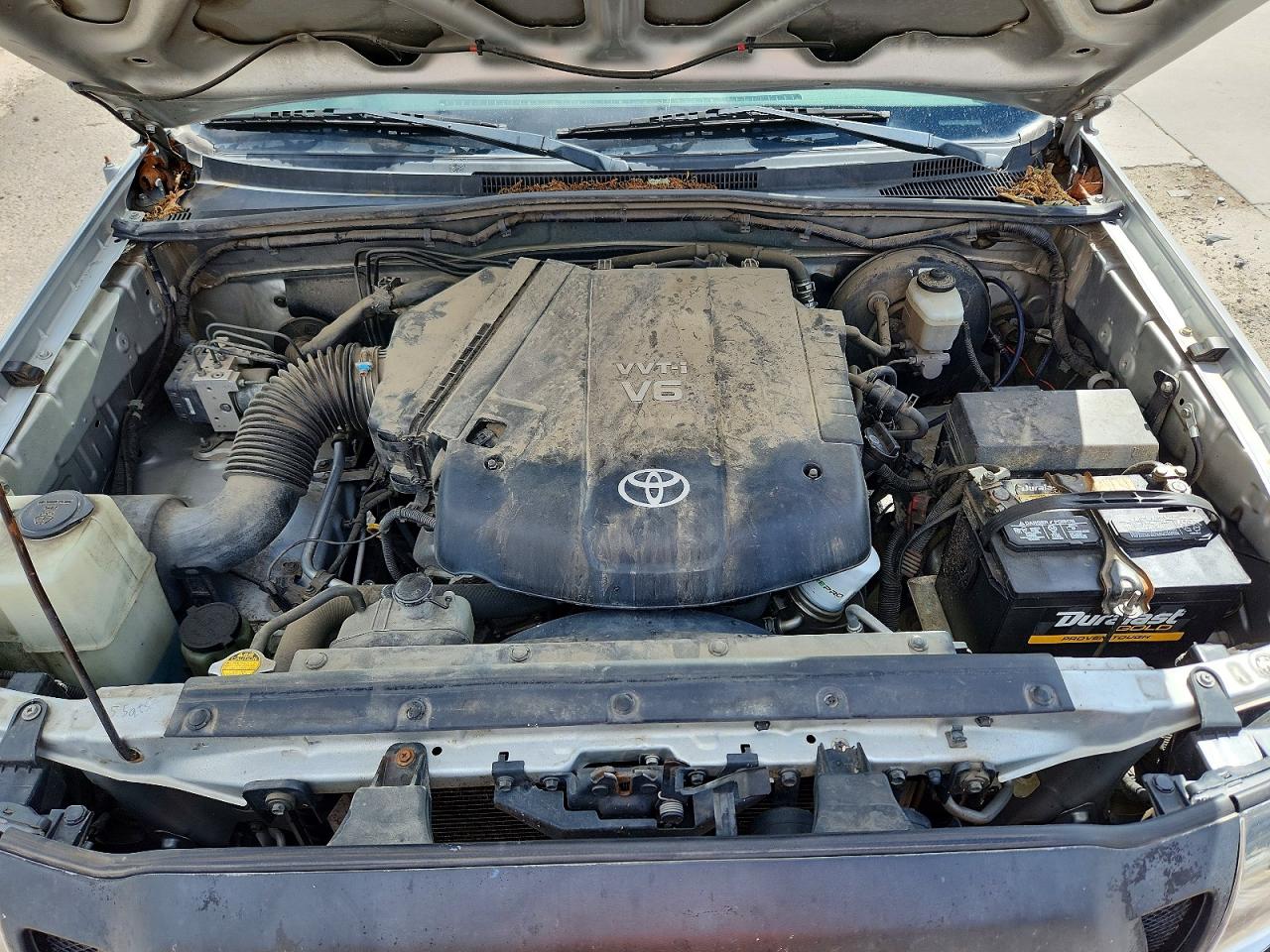 2008 Toyota Tacoma Double Cab Silver vin: 3TMLU42N88M018062