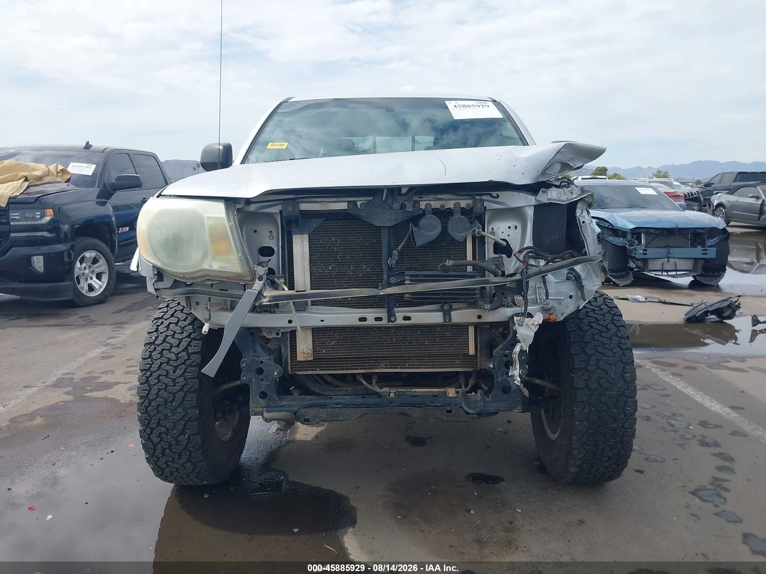 2008 Toyota Tacoma Base V6 Silver vin: 3TMLU42N98M018605
