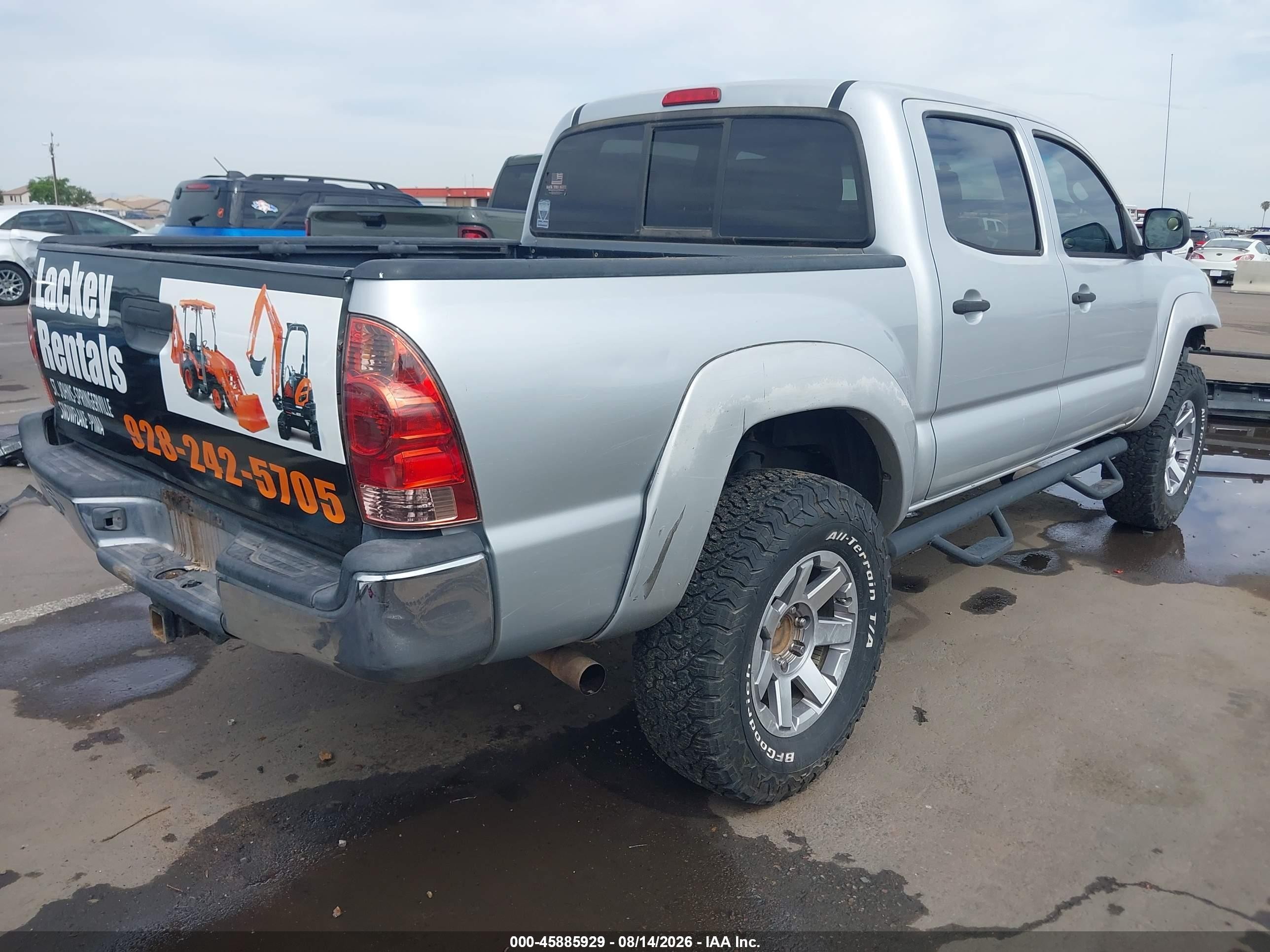 2008 Toyota Tacoma Base V6 Silver vin: 3TMLU42N98M018605