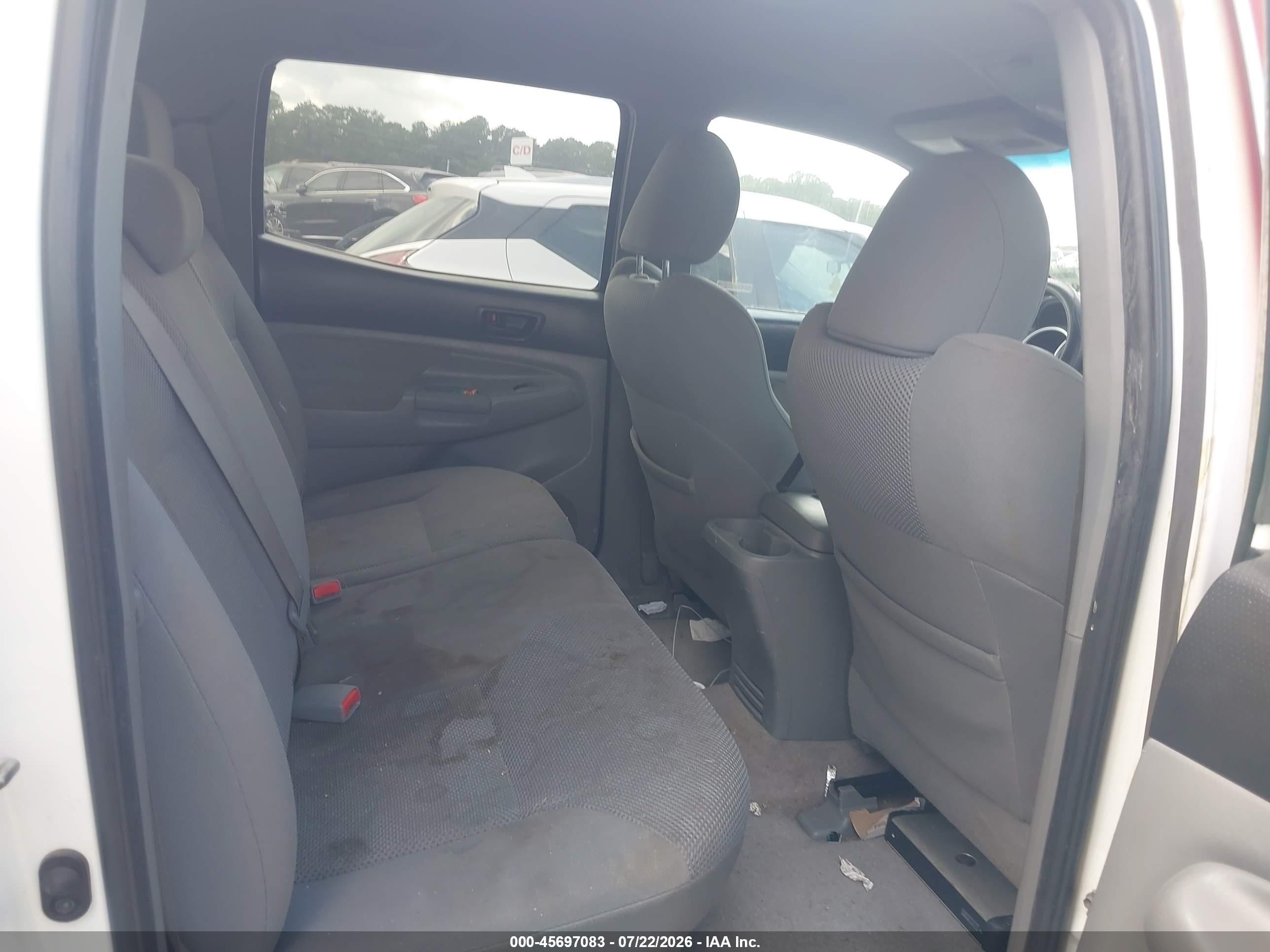 2009 Toyota Tacoma Base V6 Красный vin: 3TMLU42N99M028469