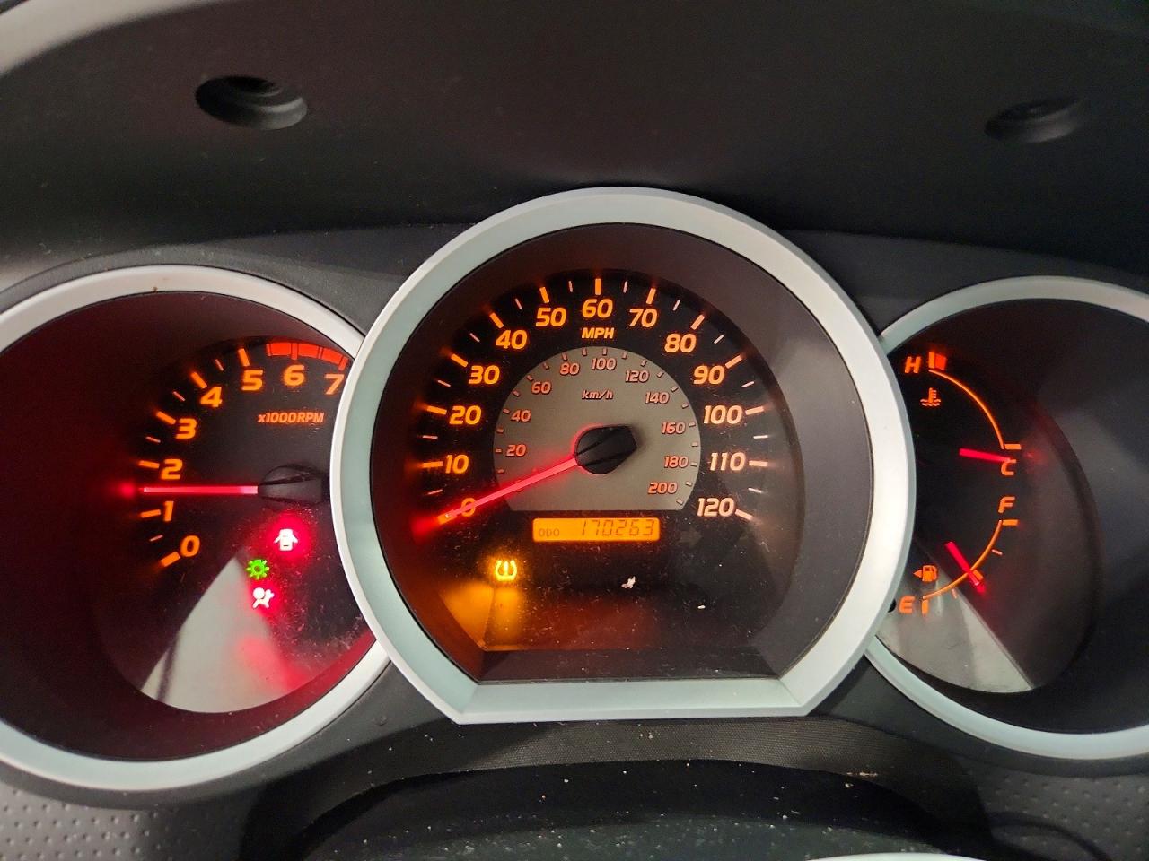 2011 Toyota Tacoma Black vin: 3TMLU4EN0BM061586