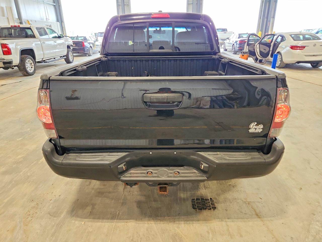 2011 Toyota Tacoma Black vin: 3TMLU4EN0BM061586