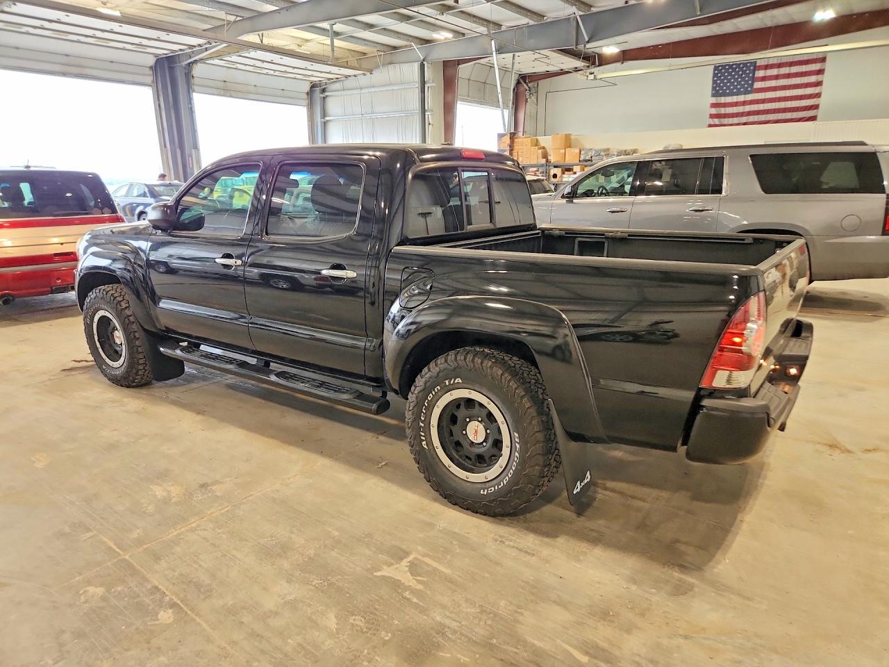 2011 Toyota Tacoma Black vin: 3TMLU4EN0BM061586