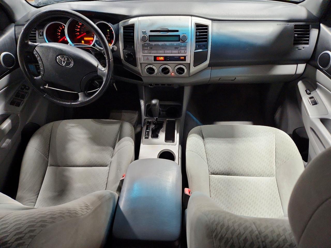 2011 Toyota Tacoma Double Cab Серый vin: 3TMLU4EN0BM064472