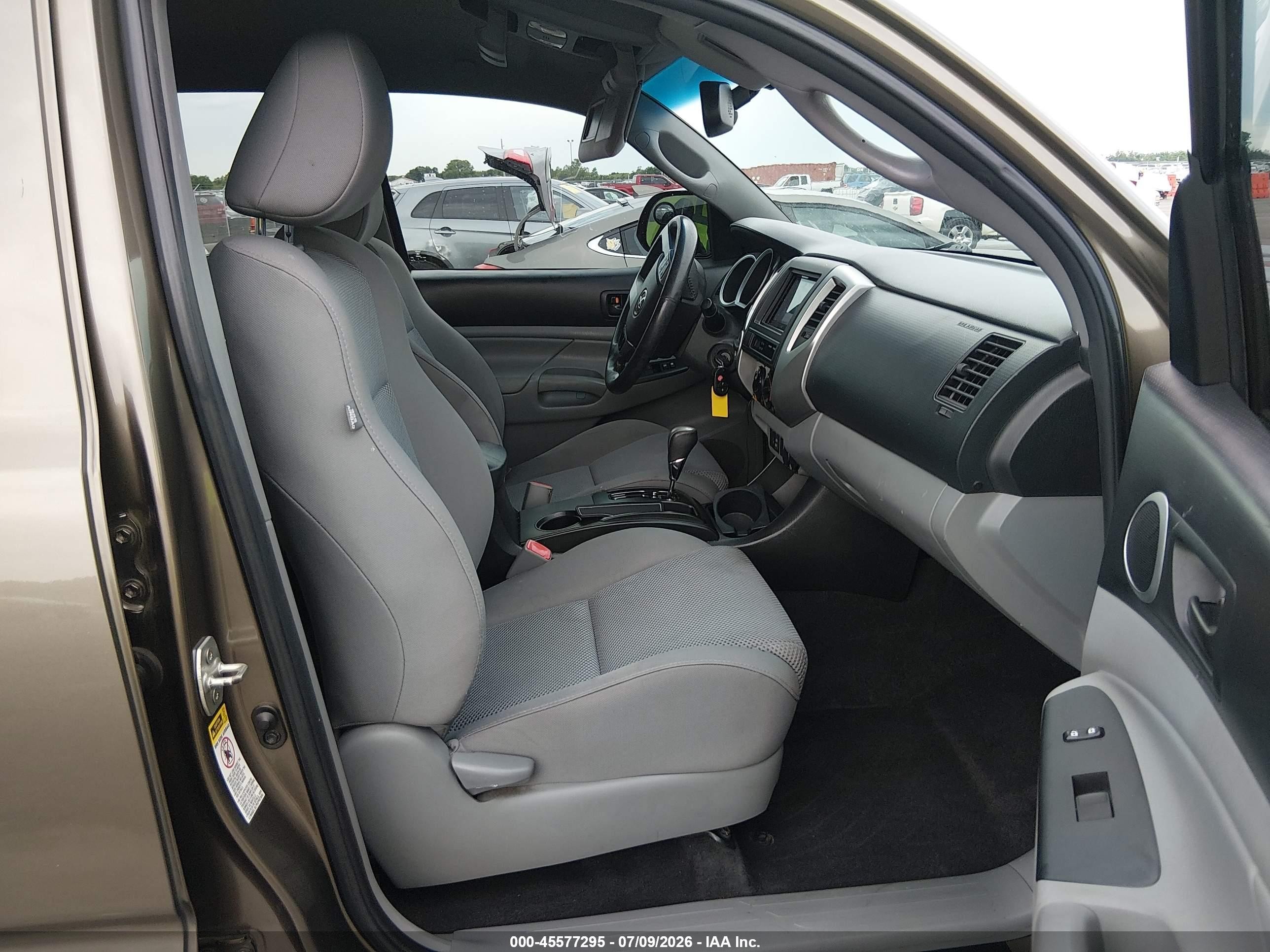 2012 Toyota Tacoma Base V6 Gray vin: 3TMLU4EN0CM082665