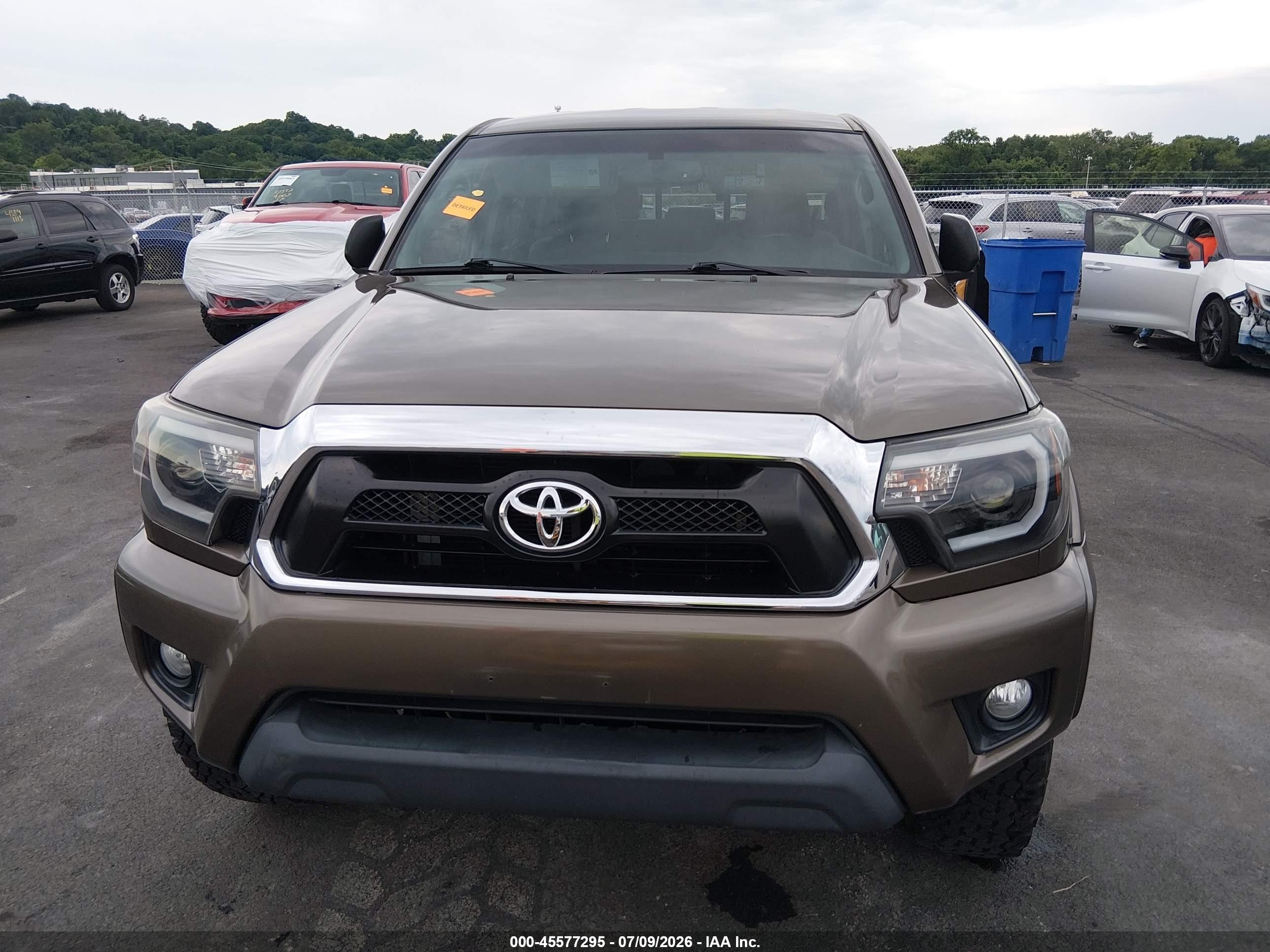2012 Toyota Tacoma Base V6 Gray vin: 3TMLU4EN0CM082665