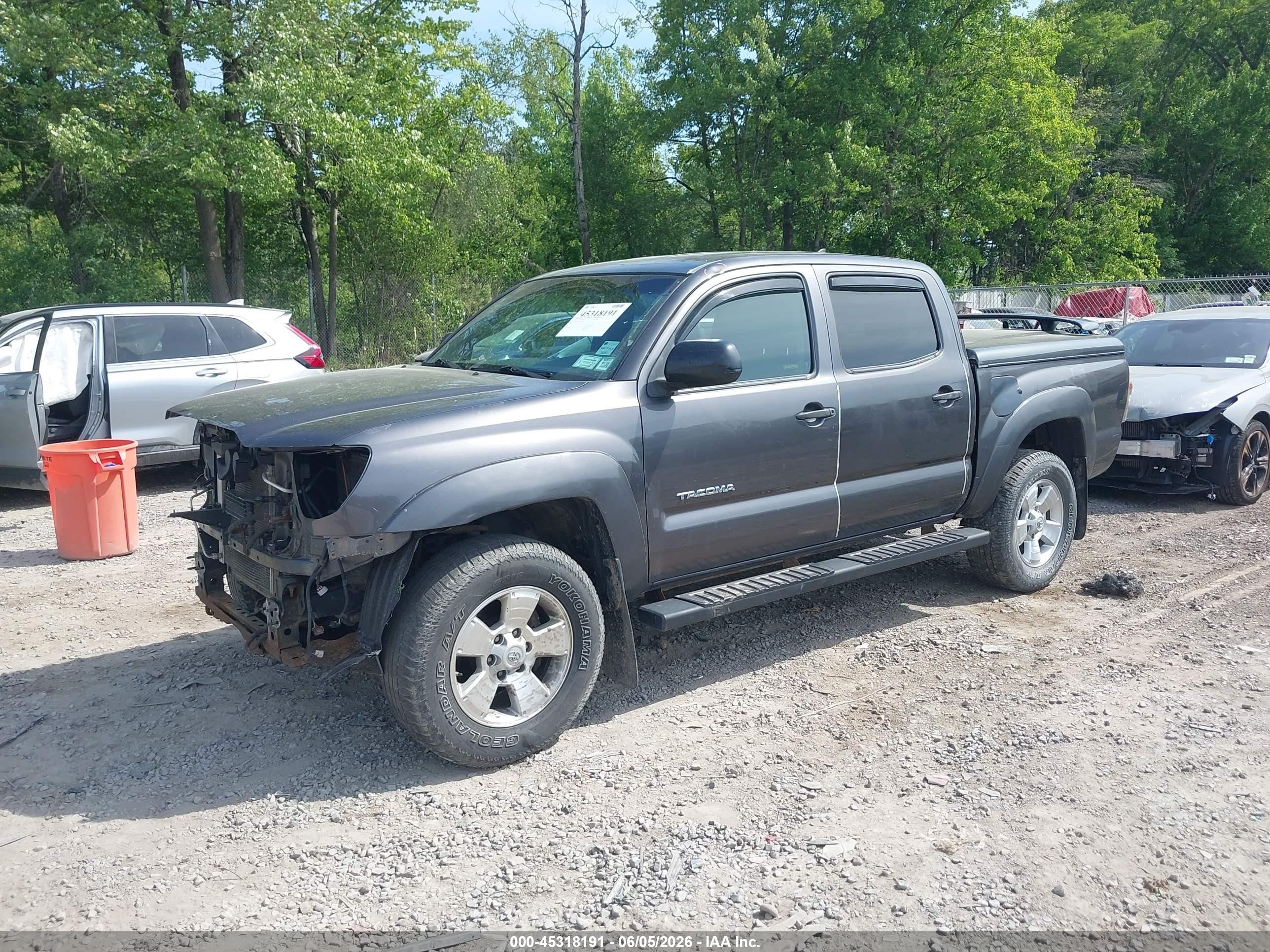 2012 Toyota Tacoma Base V6 Gray vin: 3TMLU4EN0CM088983