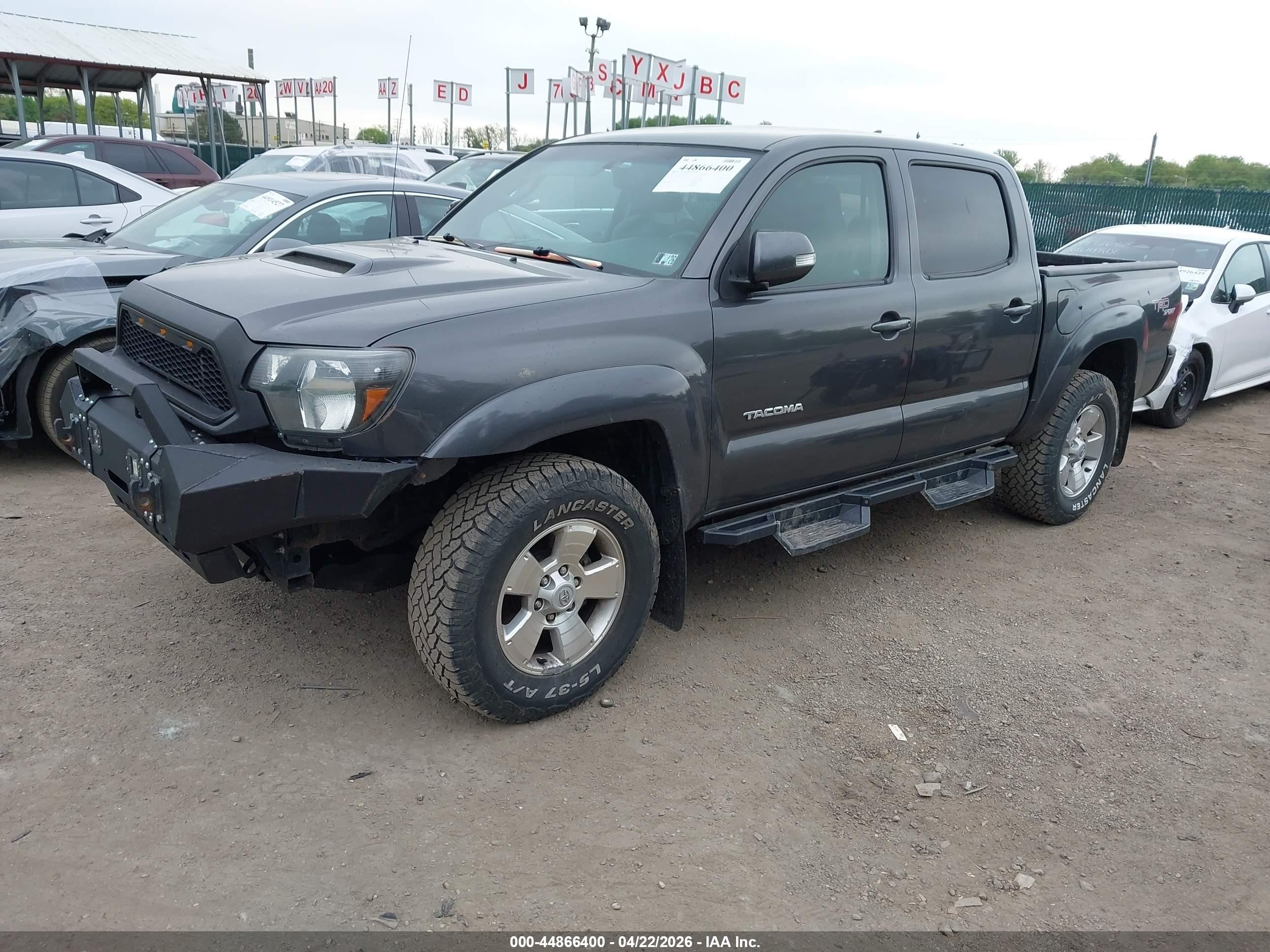 2012 Toyota Tacoma Base V6 Black vin: 3TMLU4EN0CM098574