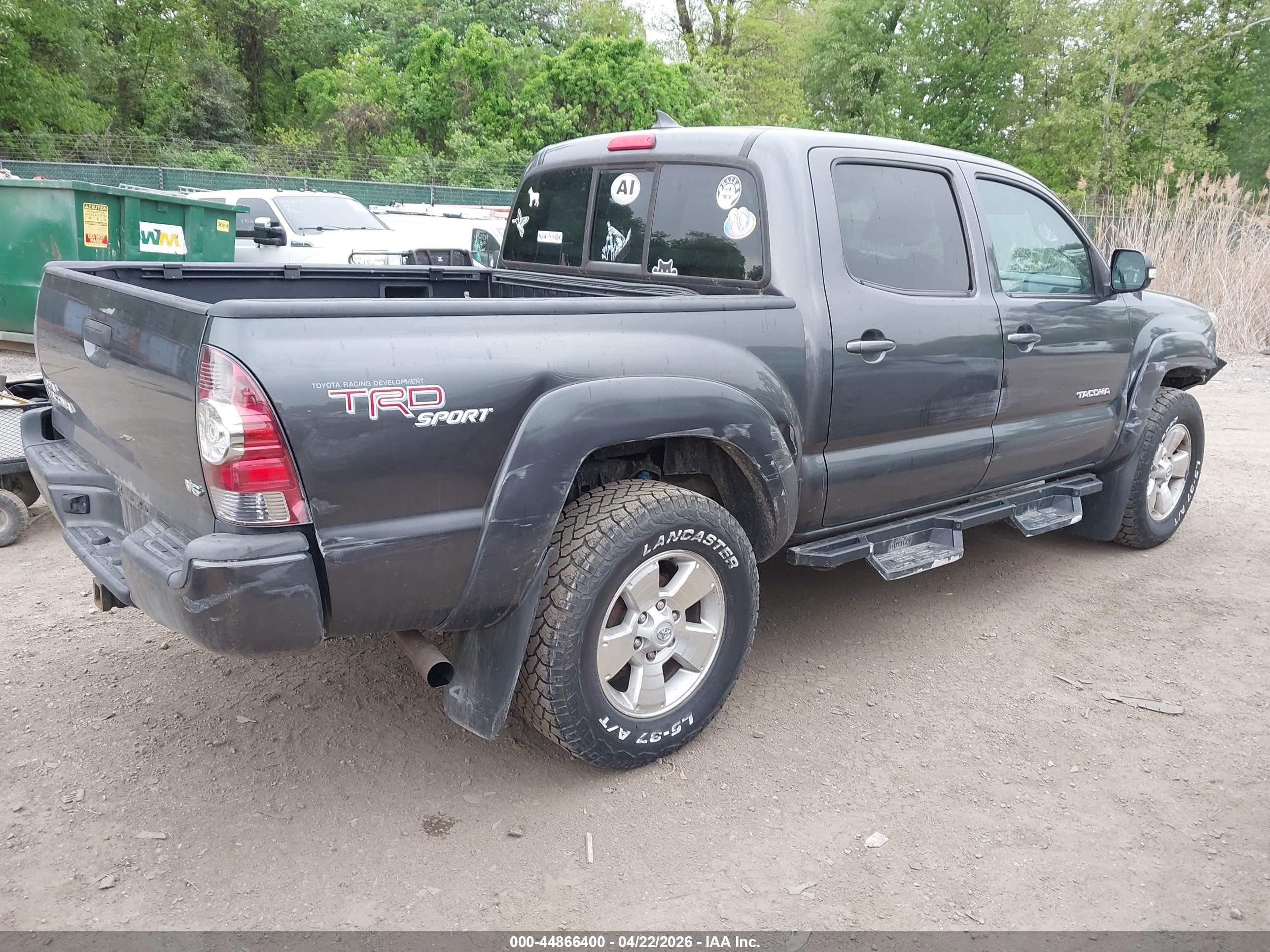 2012 Toyota Tacoma Base V6 Black vin: 3TMLU4EN0CM098574