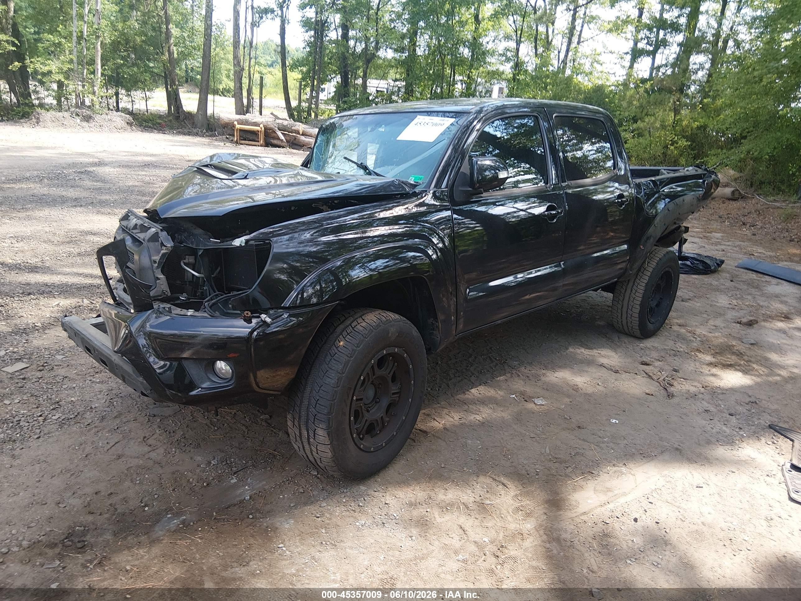 2013 Toyota Tacoma Base V6 Black vin: 3TMLU4EN0DM109638