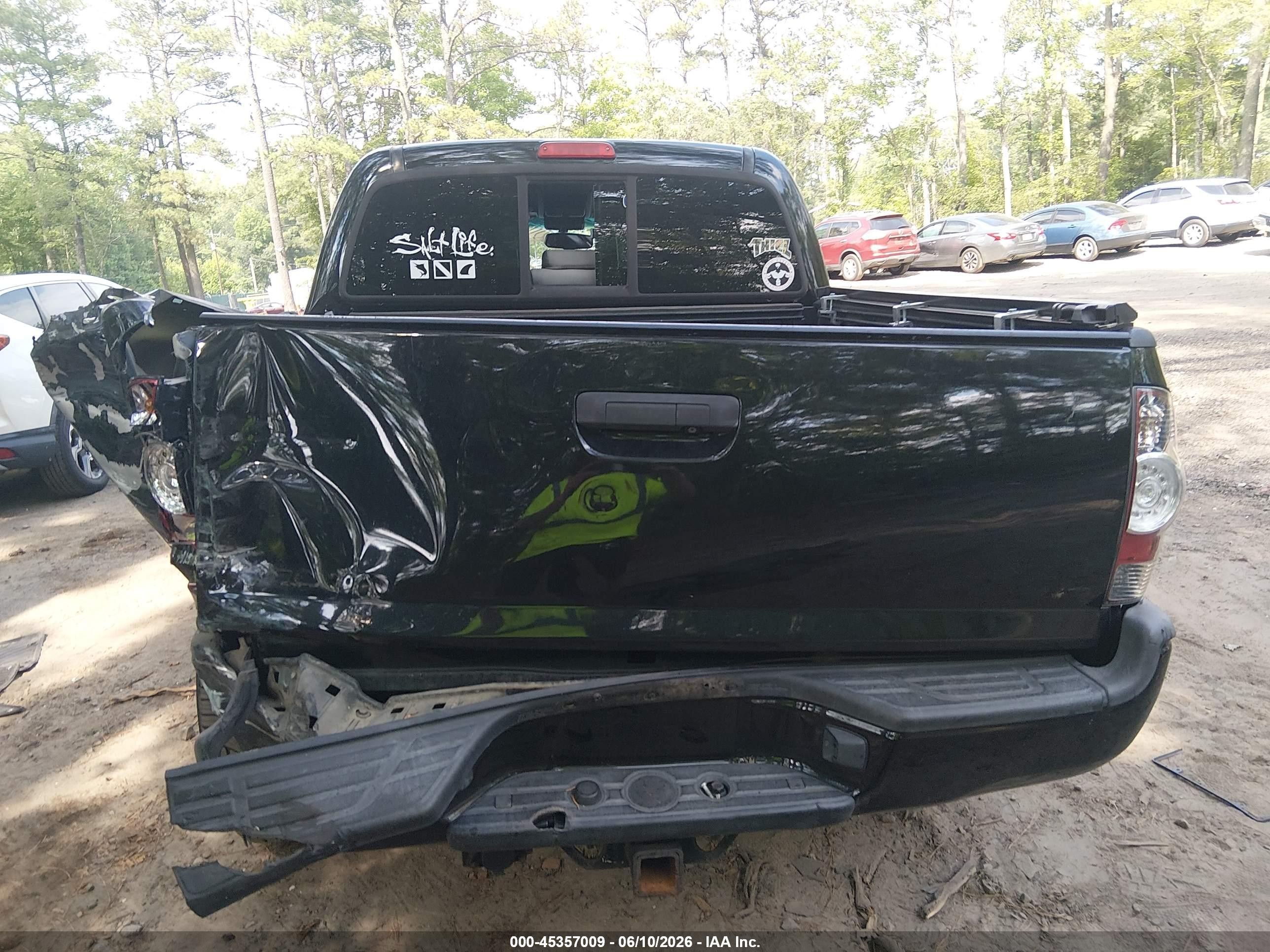 2013 Toyota Tacoma Base V6 Black vin: 3TMLU4EN0DM109638