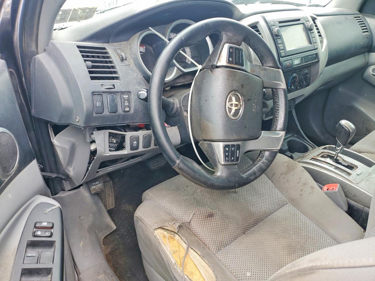 2013 Toyota Tacoma Double Cab Серый vin: 3TMLU4EN0DM110840