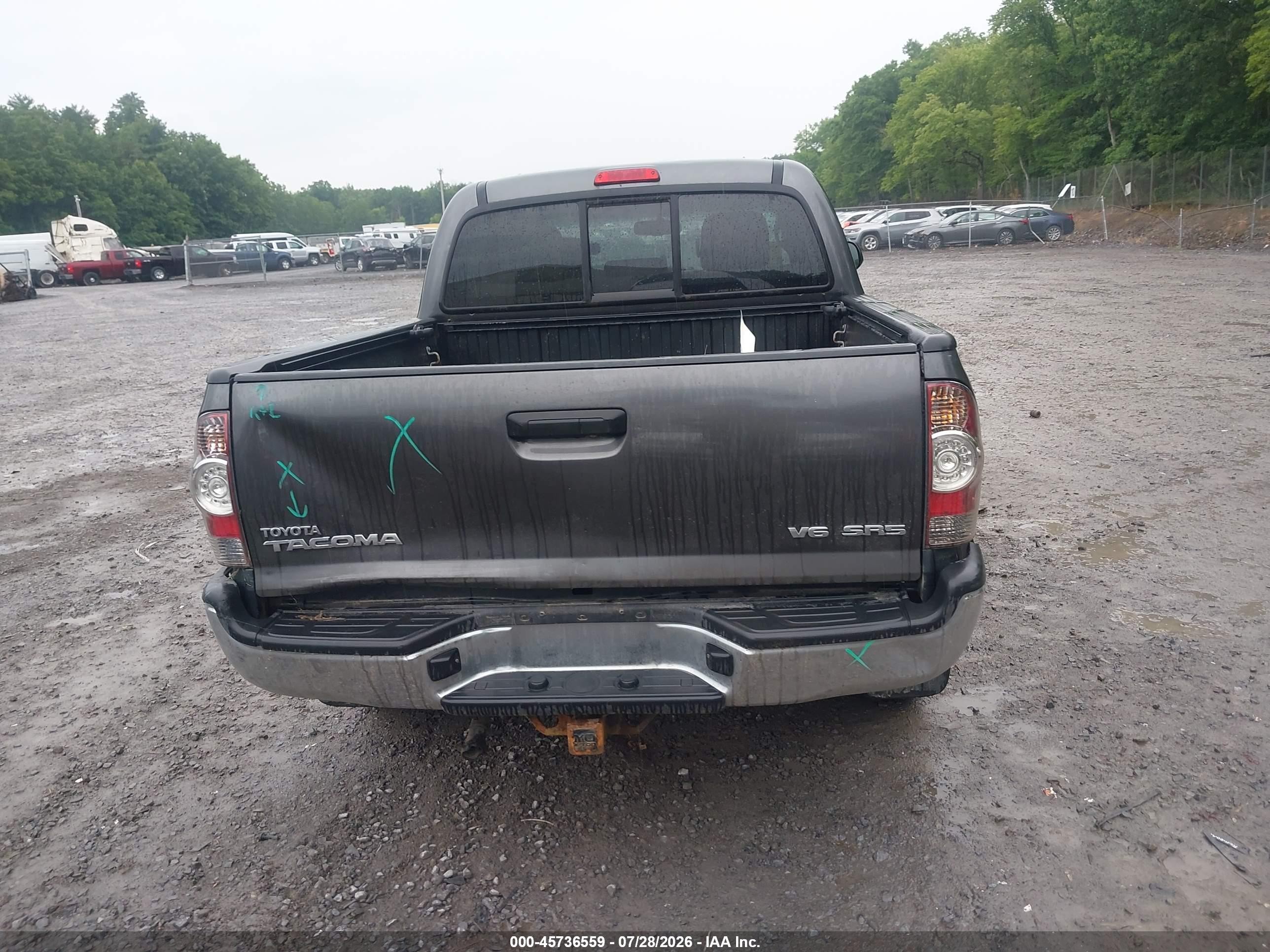 2013 Toyota Tacoma Base V6 Gray vin: 3TMLU4EN0DM123071