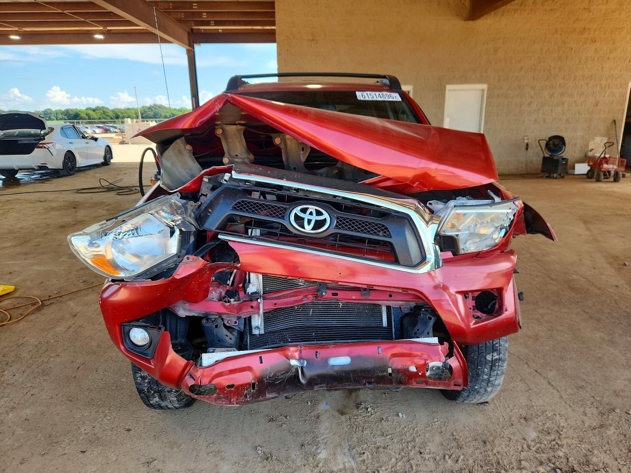 2013 Toyota Tacoma Double Cab Red vin: 3TMLU4EN0DM125080