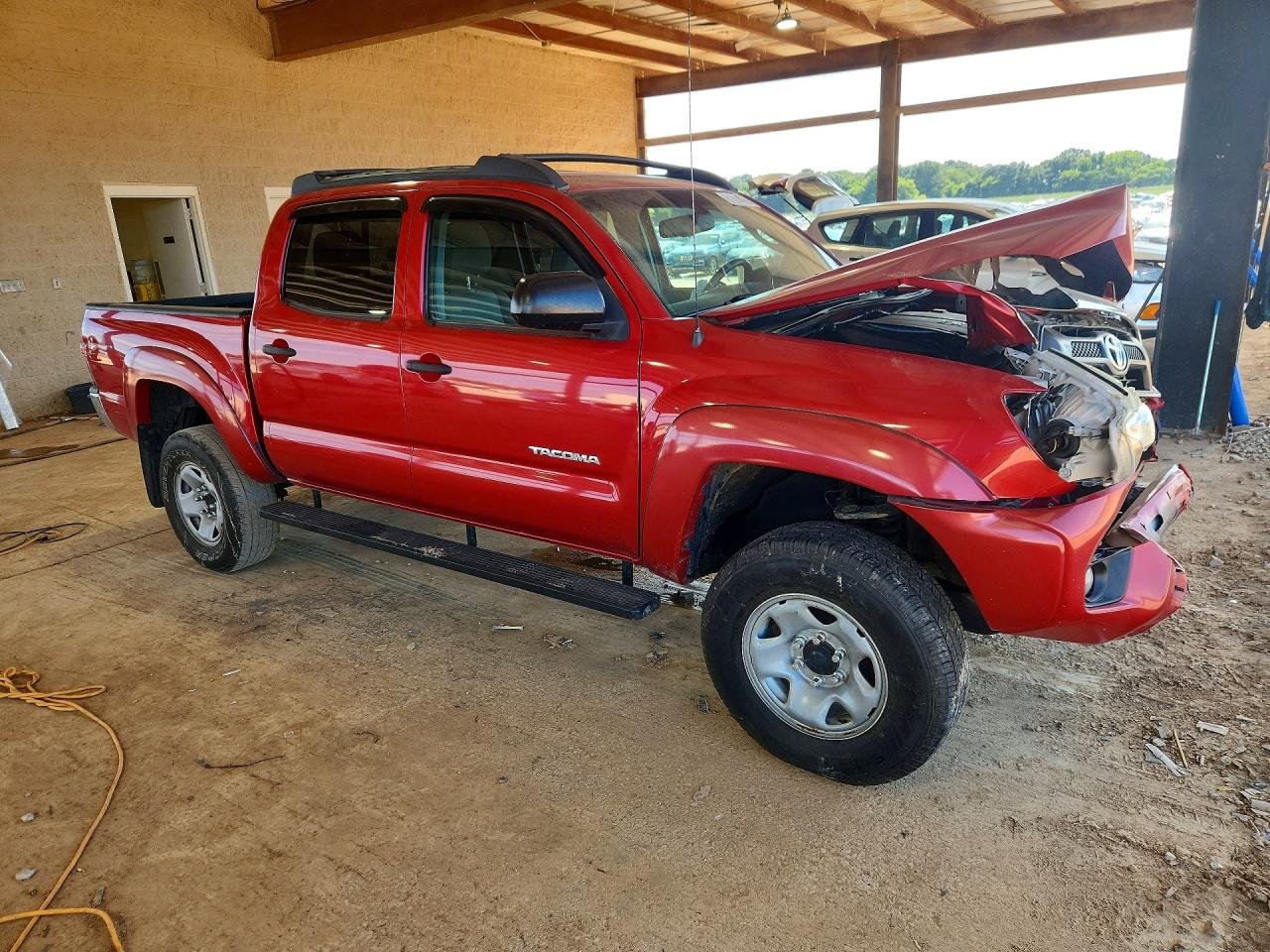 2013 Toyota Tacoma Double Cab Red vin: 3TMLU4EN0DM125080
