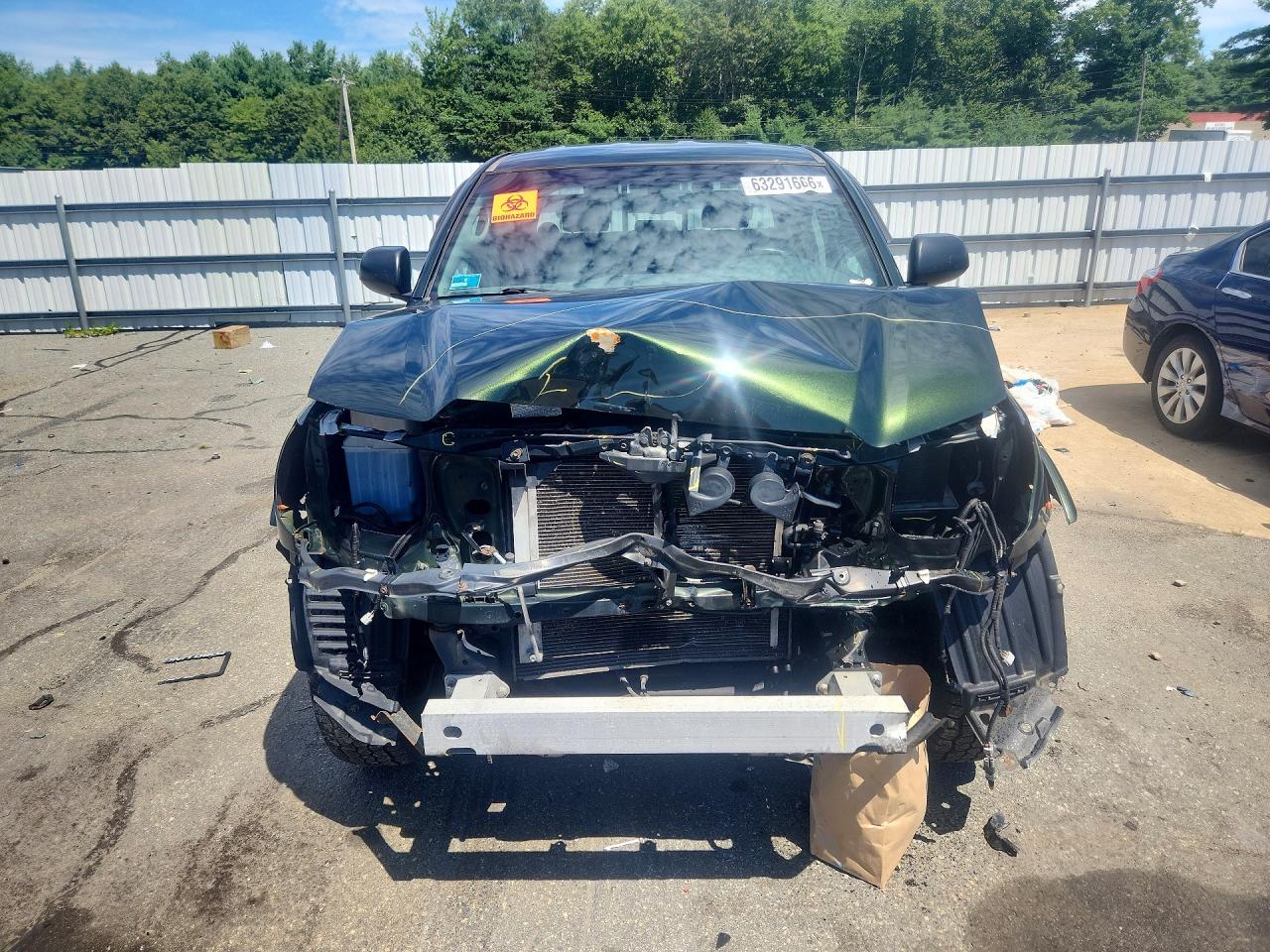 2013 Toyota Tacoma V6 Green vin: 3TMLU4EN0DM128643