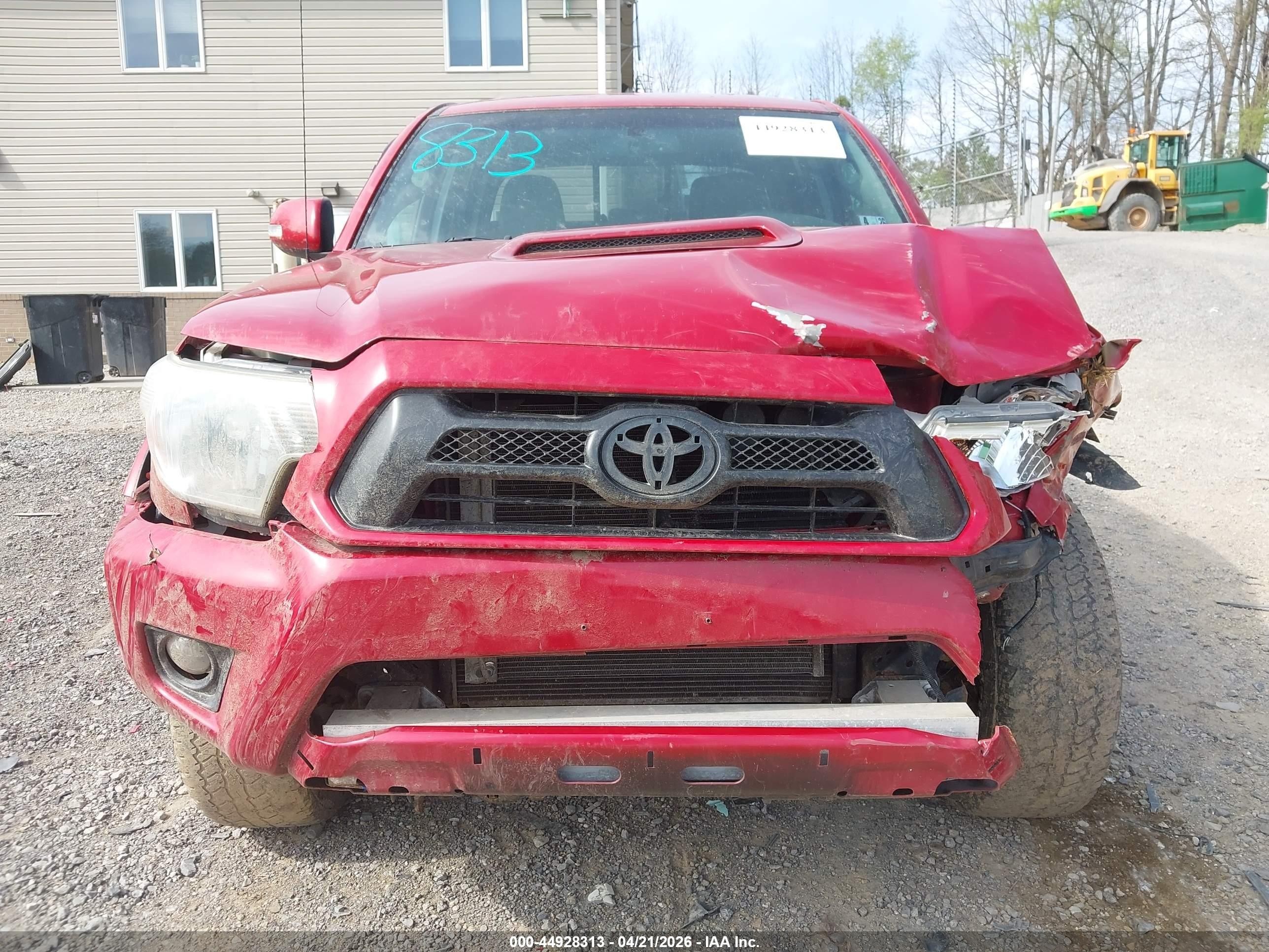 2014 Toyota Tacoma Base V6 Red vin: 3TMLU4EN0EM148862