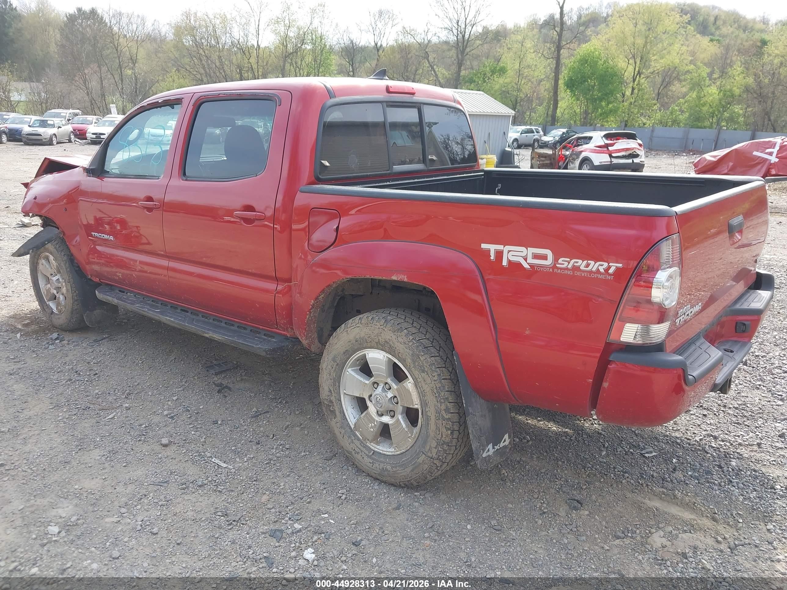 2014 Toyota Tacoma Base V6 Red vin: 3TMLU4EN0EM148862