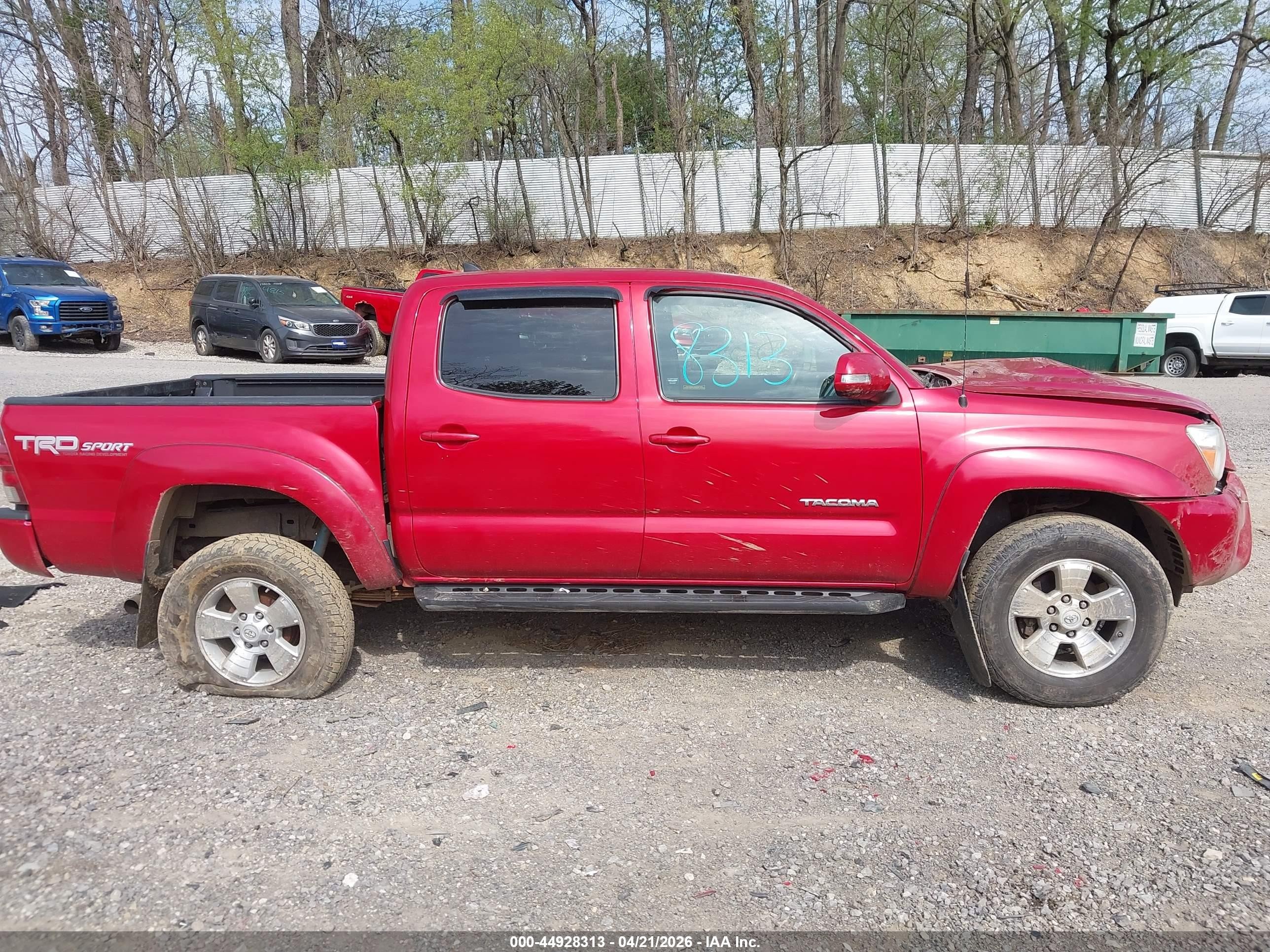 2014 Toyota Tacoma Base V6 Red vin: 3TMLU4EN0EM148862