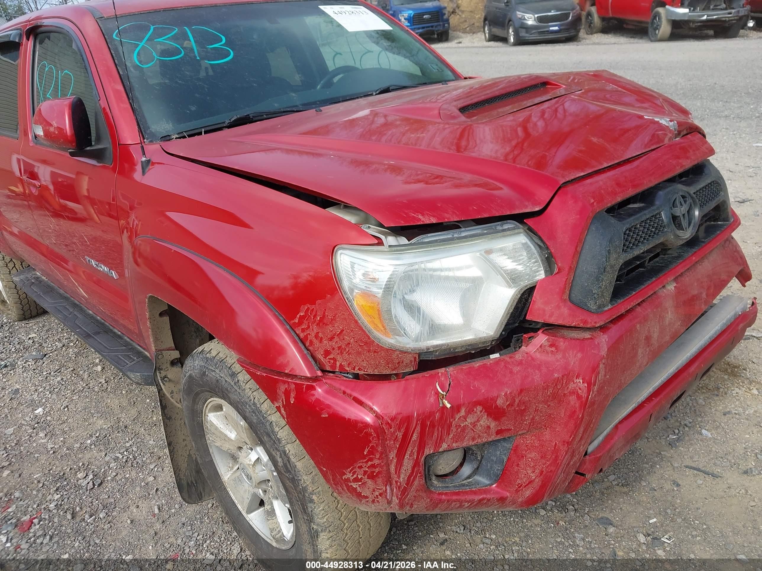 2014 Toyota Tacoma Base V6 Red vin: 3TMLU4EN0EM148862