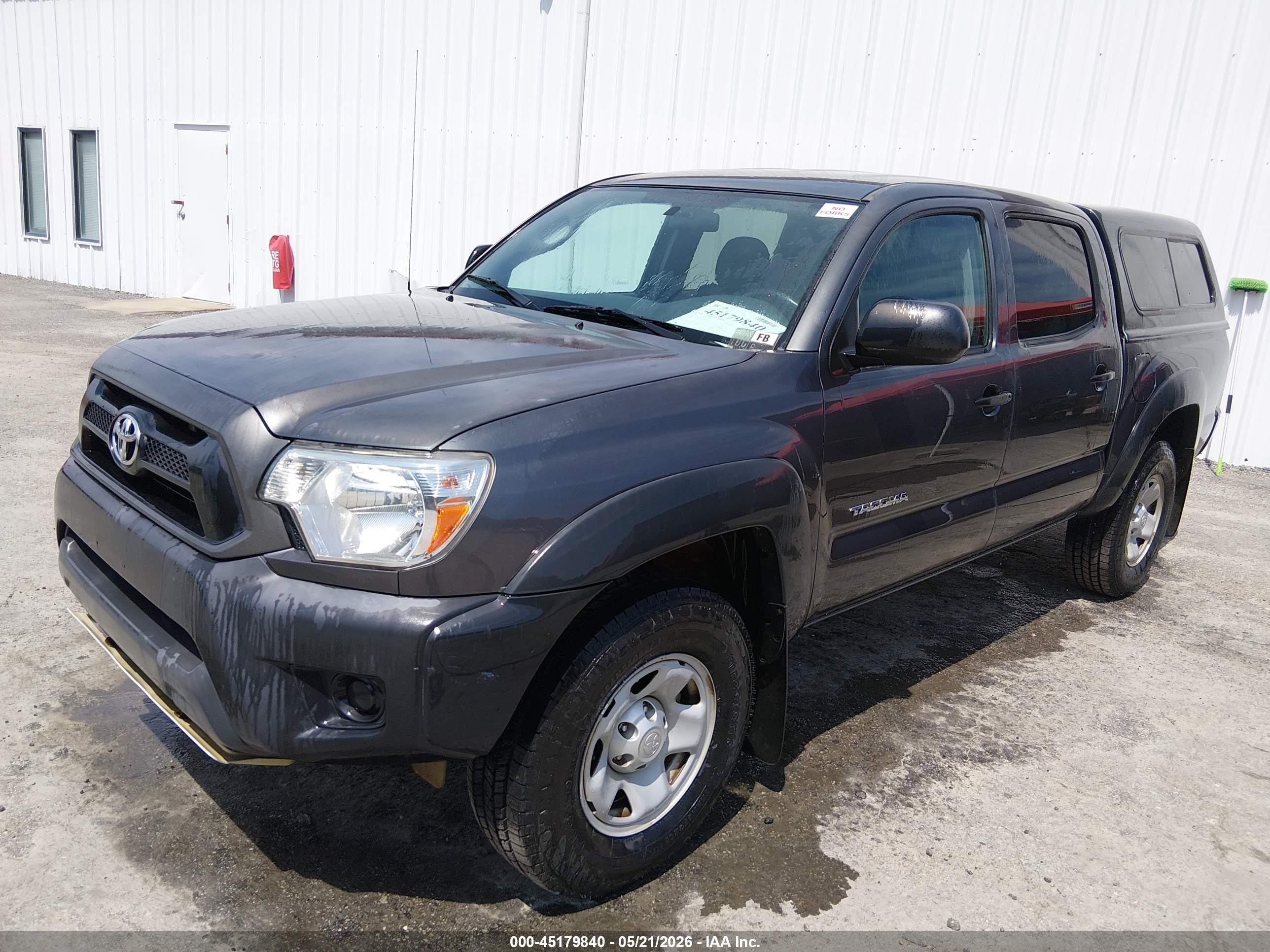 2014 Toyota Tacoma Base V6 Gray vin: 3TMLU4EN0EM161790