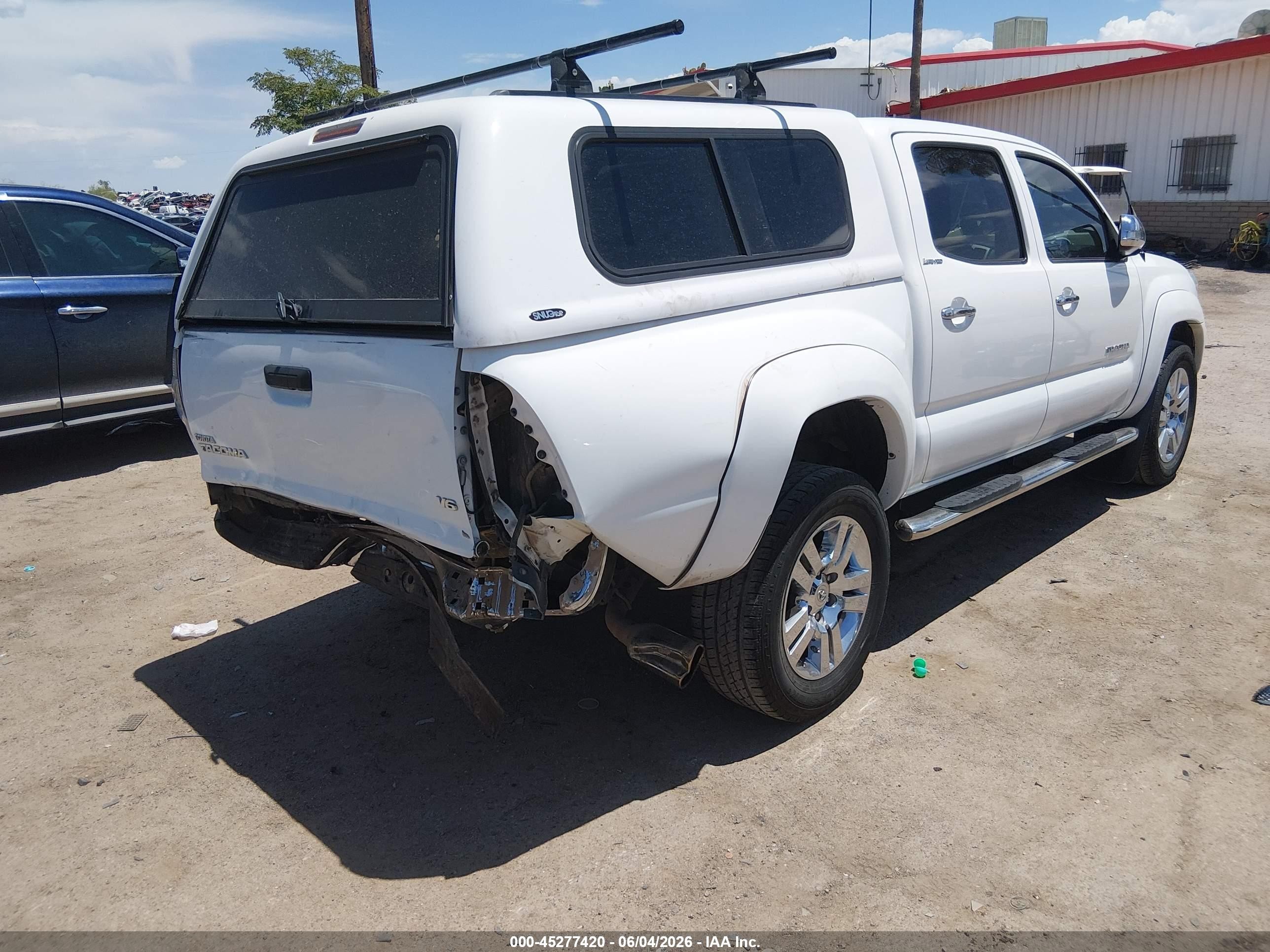 2014 Toyota Tacoma Base V6 White vin: 3TMLU4EN0EM163295