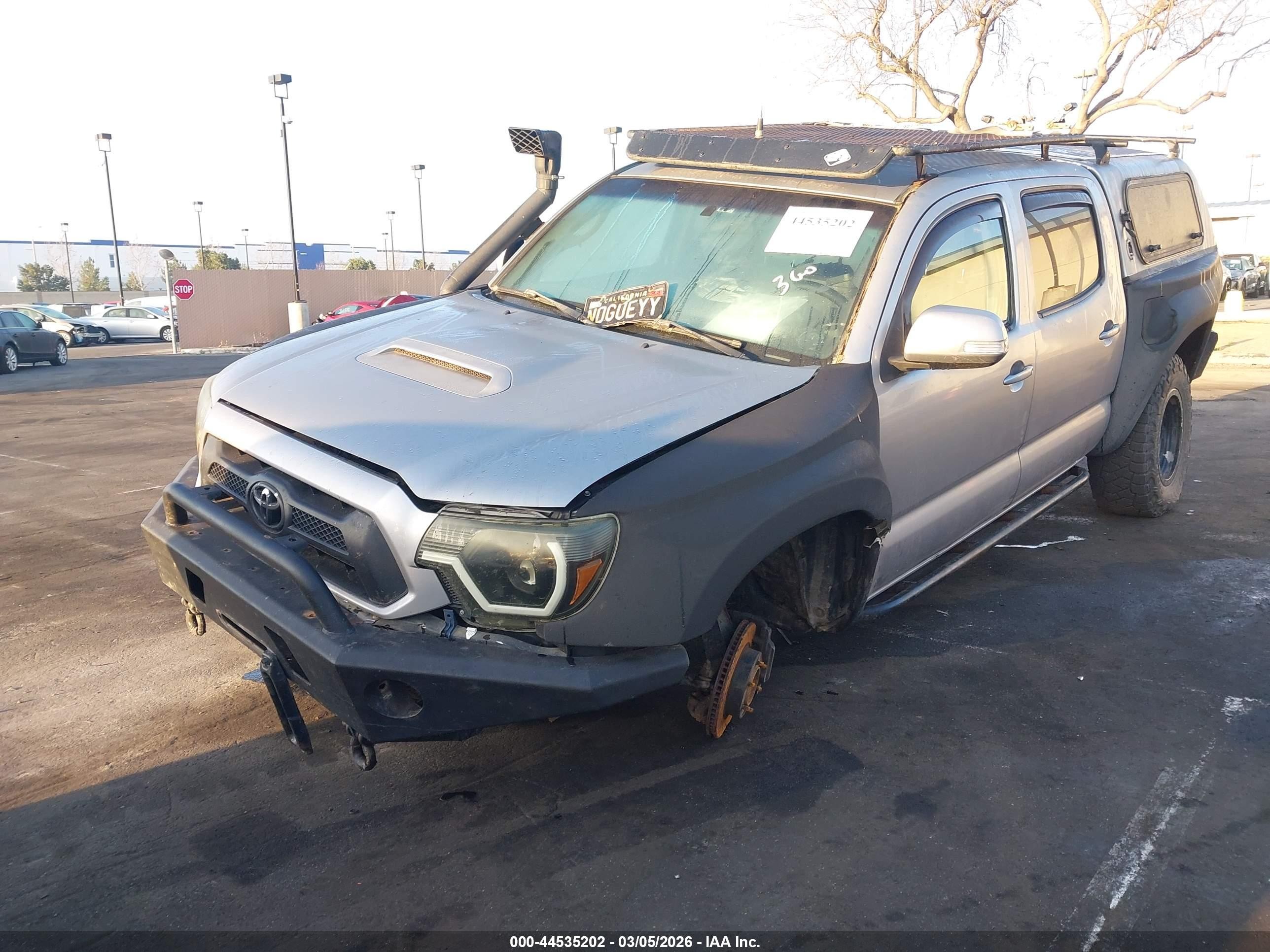 2015 Toyota Tacoma Base V6 Silver vin: 3TMLU4EN0FM189638