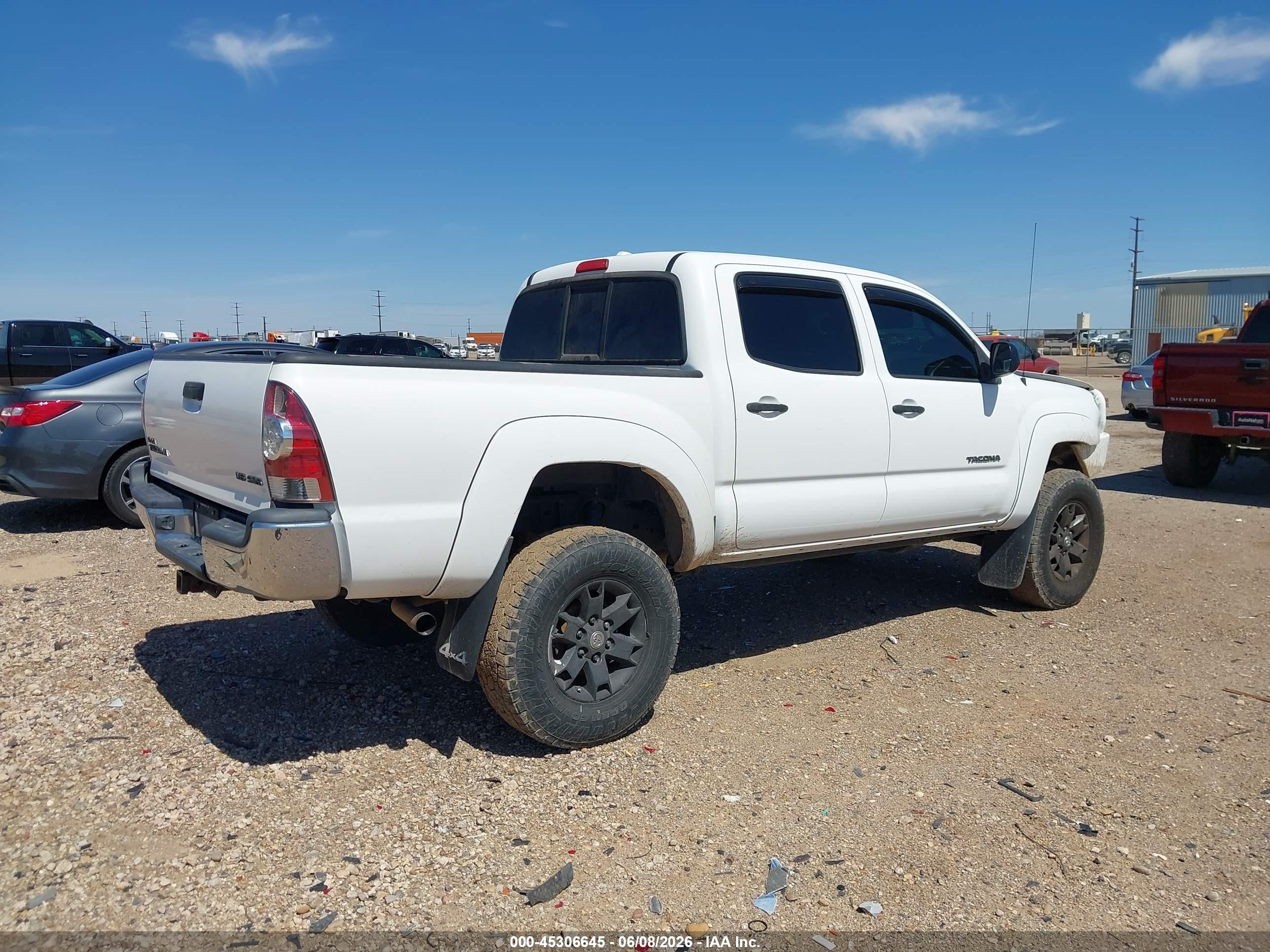 2010 Toyota Tacoma Base V6 Белый vin: 3TMLU4EN1AM041829