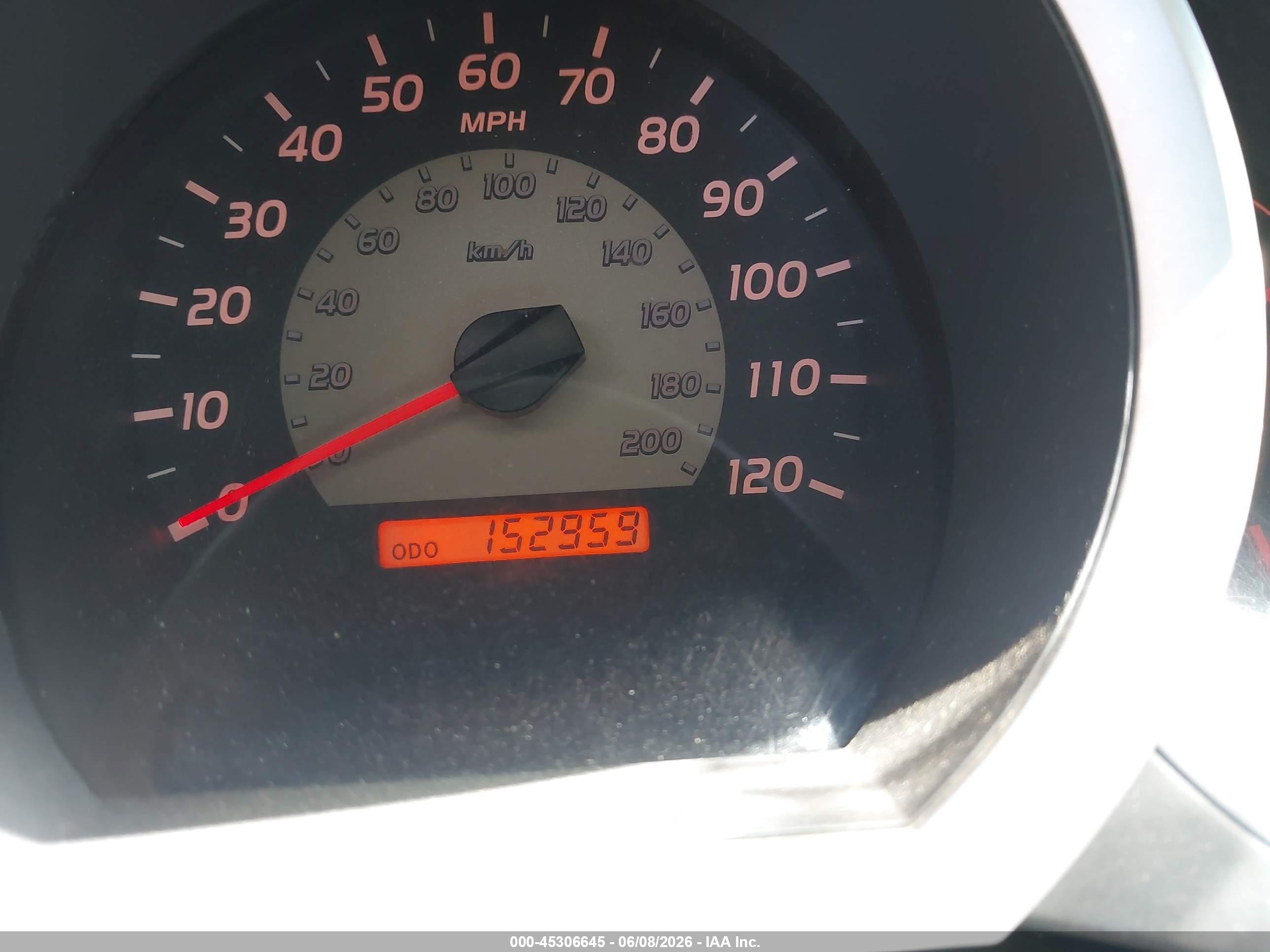 2010 Toyota Tacoma Base V6 Белый vin: 3TMLU4EN1AM041829