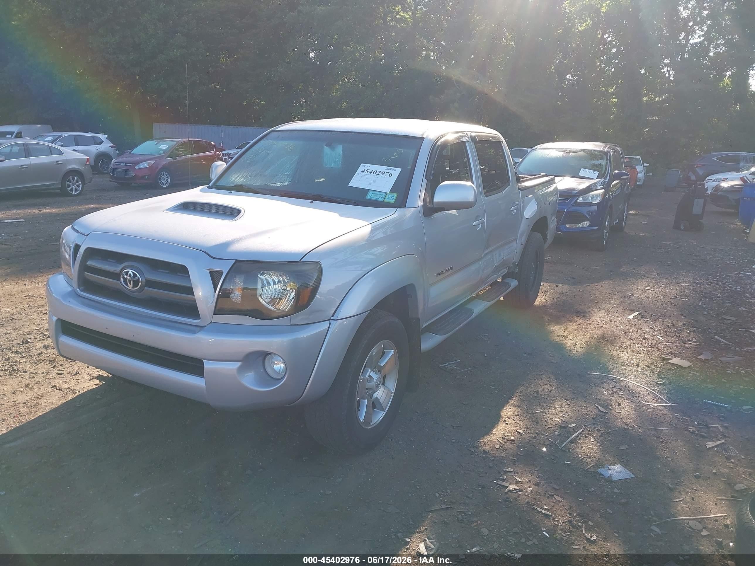 2010 Toyota Tacoma Base V6 Silver vin: 3TMLU4EN1AM051406