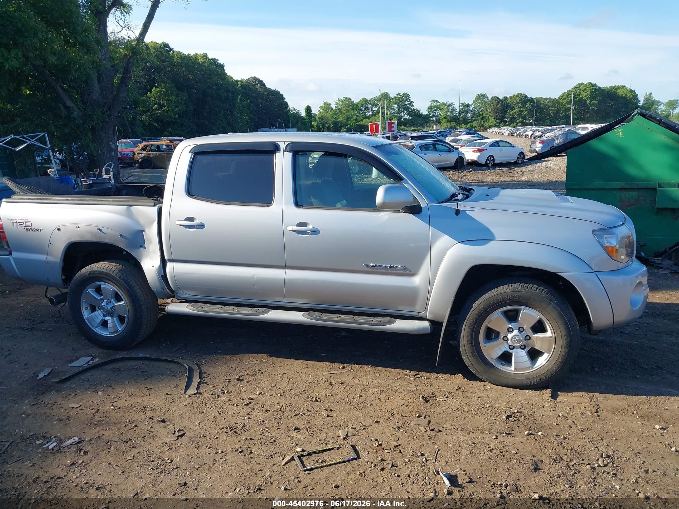 2010 Toyota Tacoma Base V6 Silver vin: 3TMLU4EN1AM051406