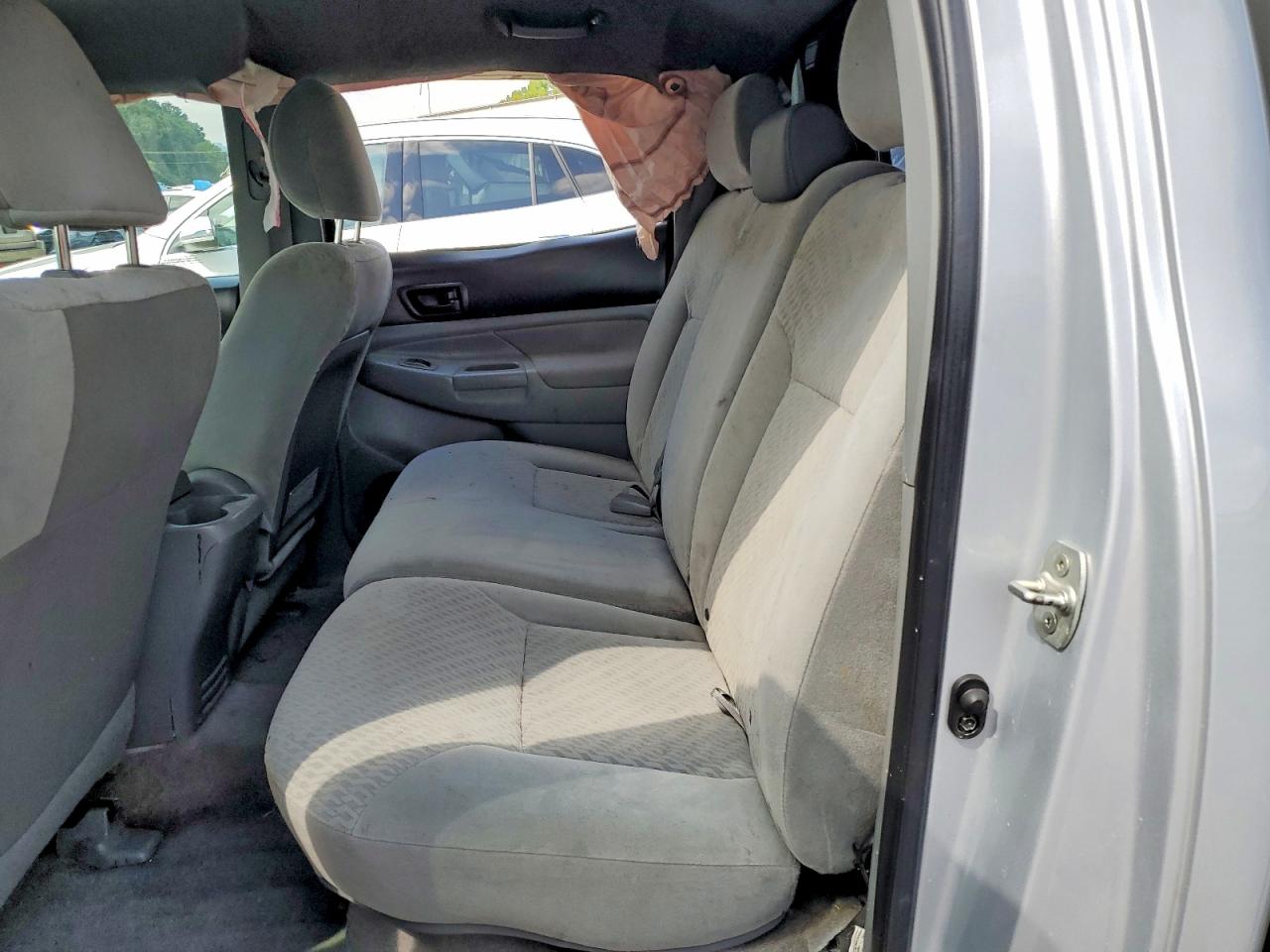 2011 Toyota Tacoma Double Cab Silver vin: 3TMLU4EN1BM061113