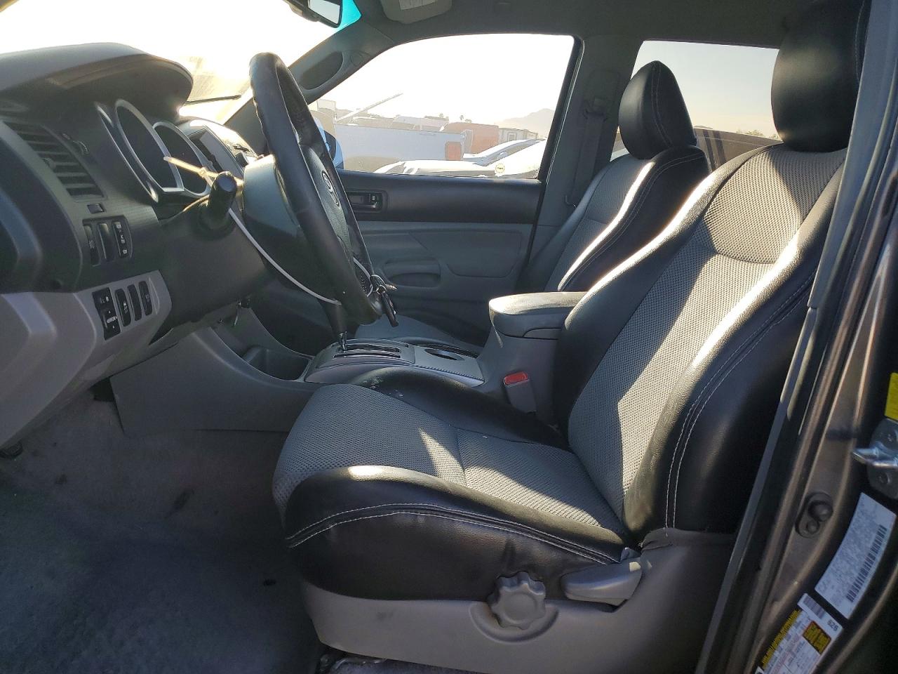 2011 Toyota Tacoma V6 Gray vin: 3TMLU4EN1BM061578