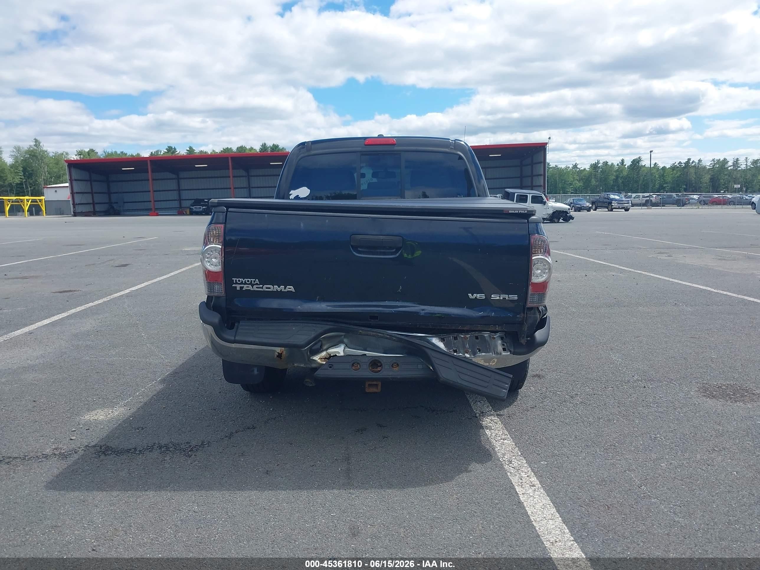 2011 Toyota Tacoma Base V6 Black vin: 3TMLU4EN1BM066232