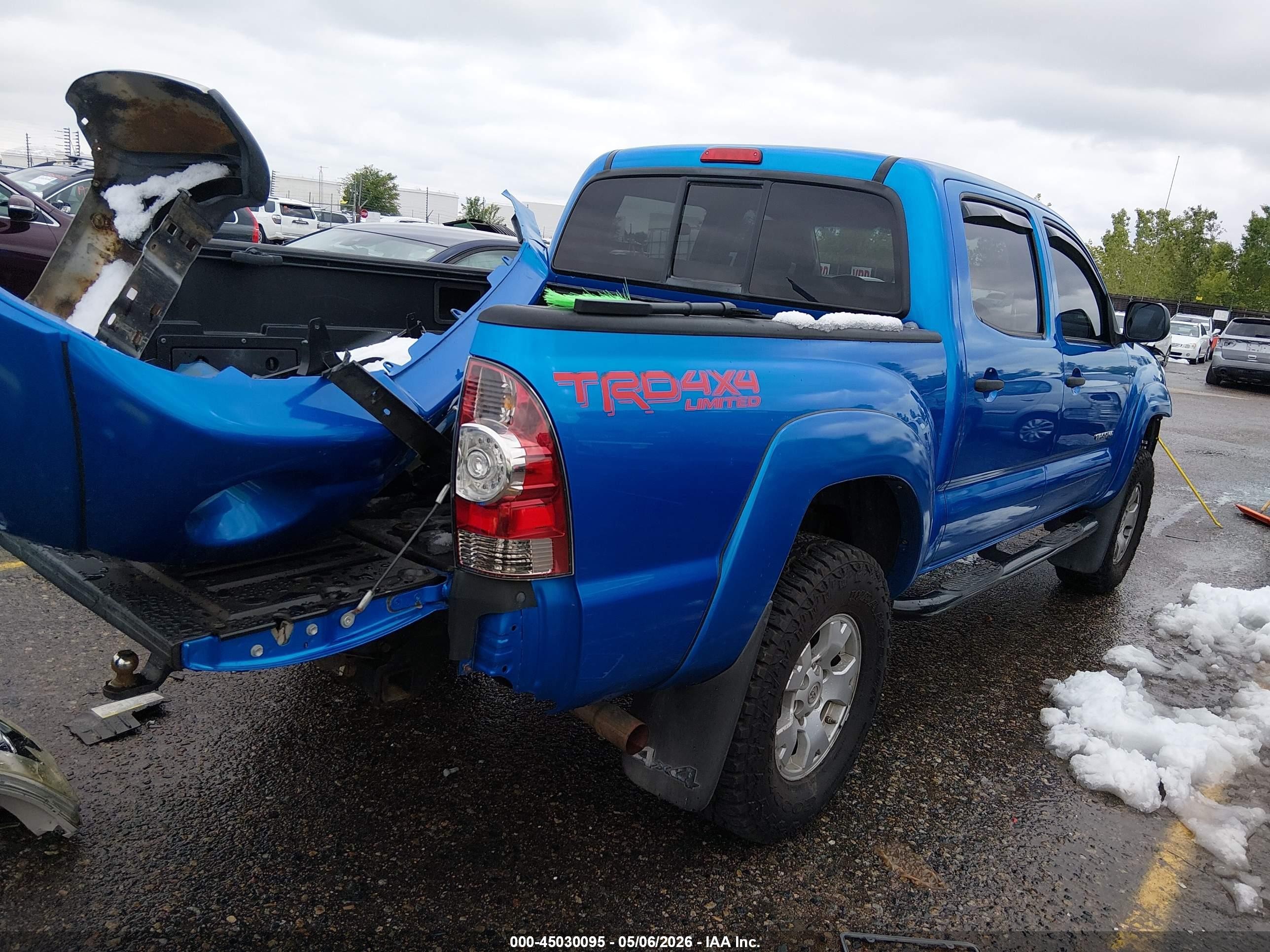 2011 Toyota Tacoma Base V6 Blue vin: 3TMLU4EN1BM066652