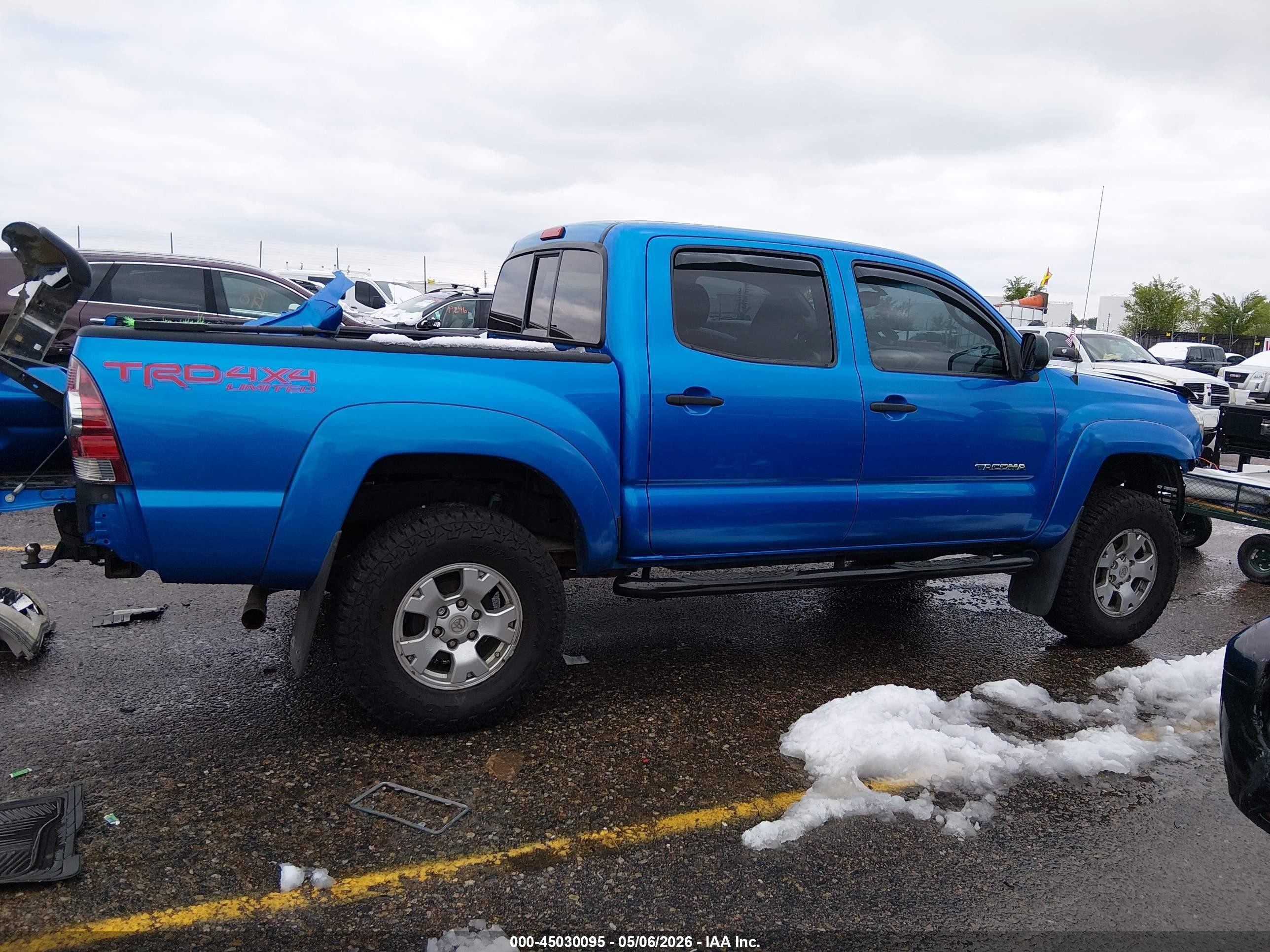 2011 Toyota Tacoma Base V6 Blue vin: 3TMLU4EN1BM066652