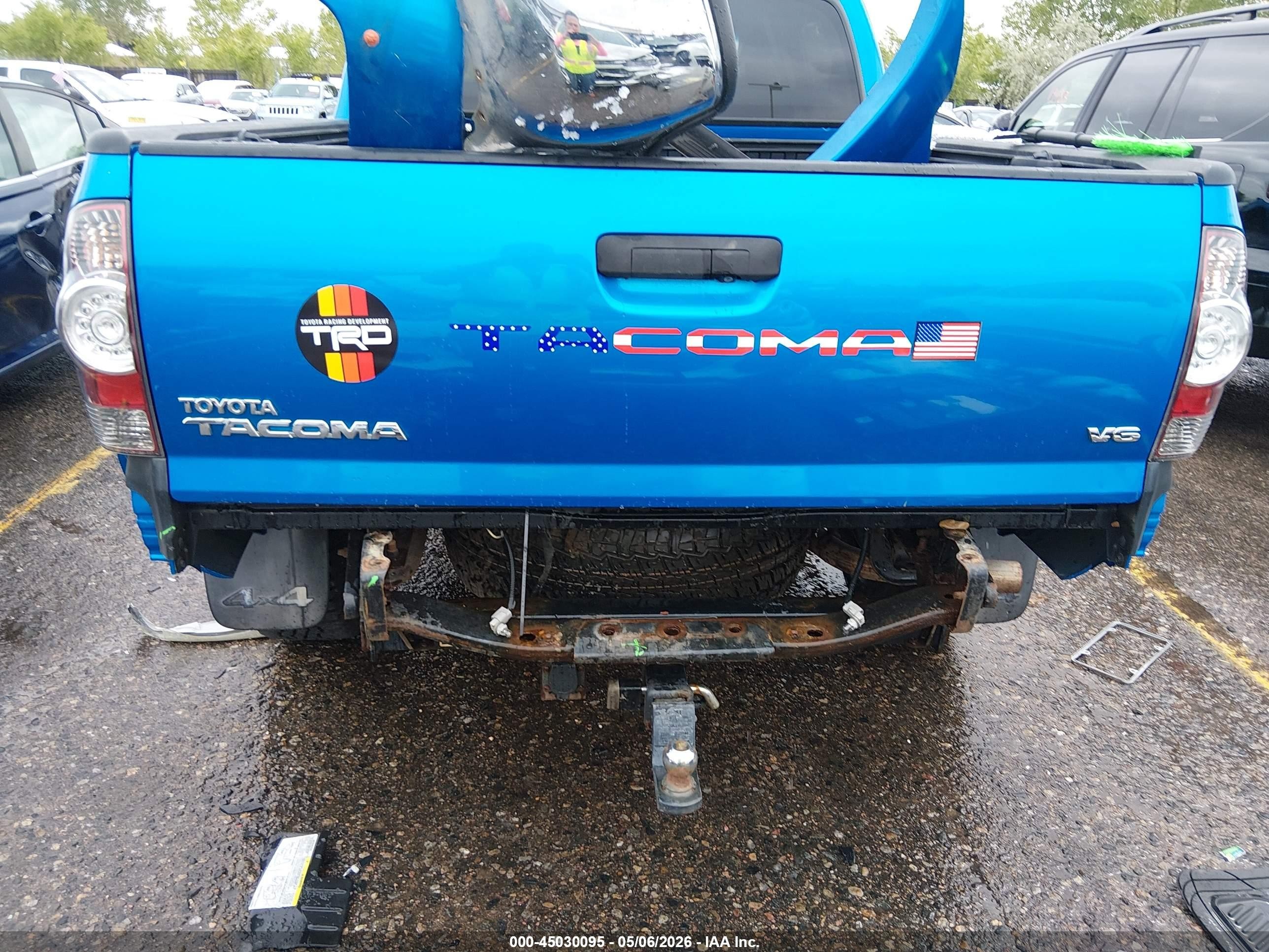 2011 Toyota Tacoma Base V6 Blue vin: 3TMLU4EN1BM066652
