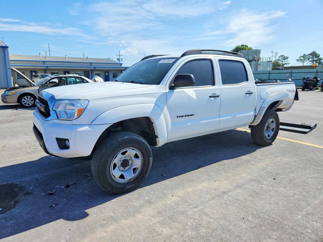 2012 Toyota Tacoma Double Cab White vin: 3TMLU4EN1CM083615