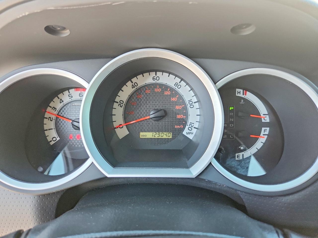 2012 Toyota Tacoma Double Cab White vin: 3TMLU4EN1CM083615