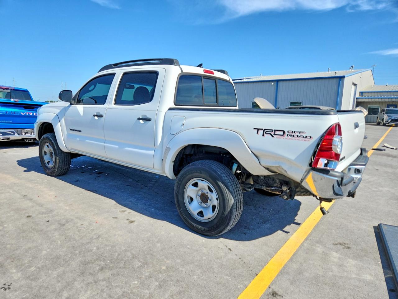 2012 Toyota Tacoma Double Cab White vin: 3TMLU4EN1CM083615