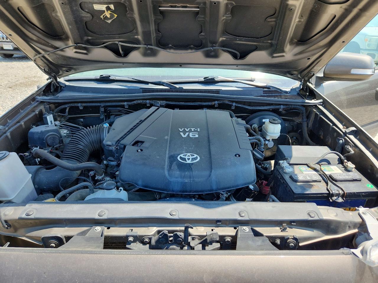 2013 Toyota Tacoma V6 Коричневый vin: 3TMLU4EN1DM123421