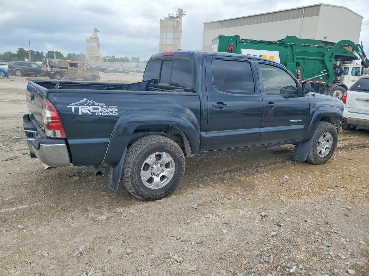 2010 Toyota Tacoma Double Cab Black vin: 3TMLU4EN2AM039149