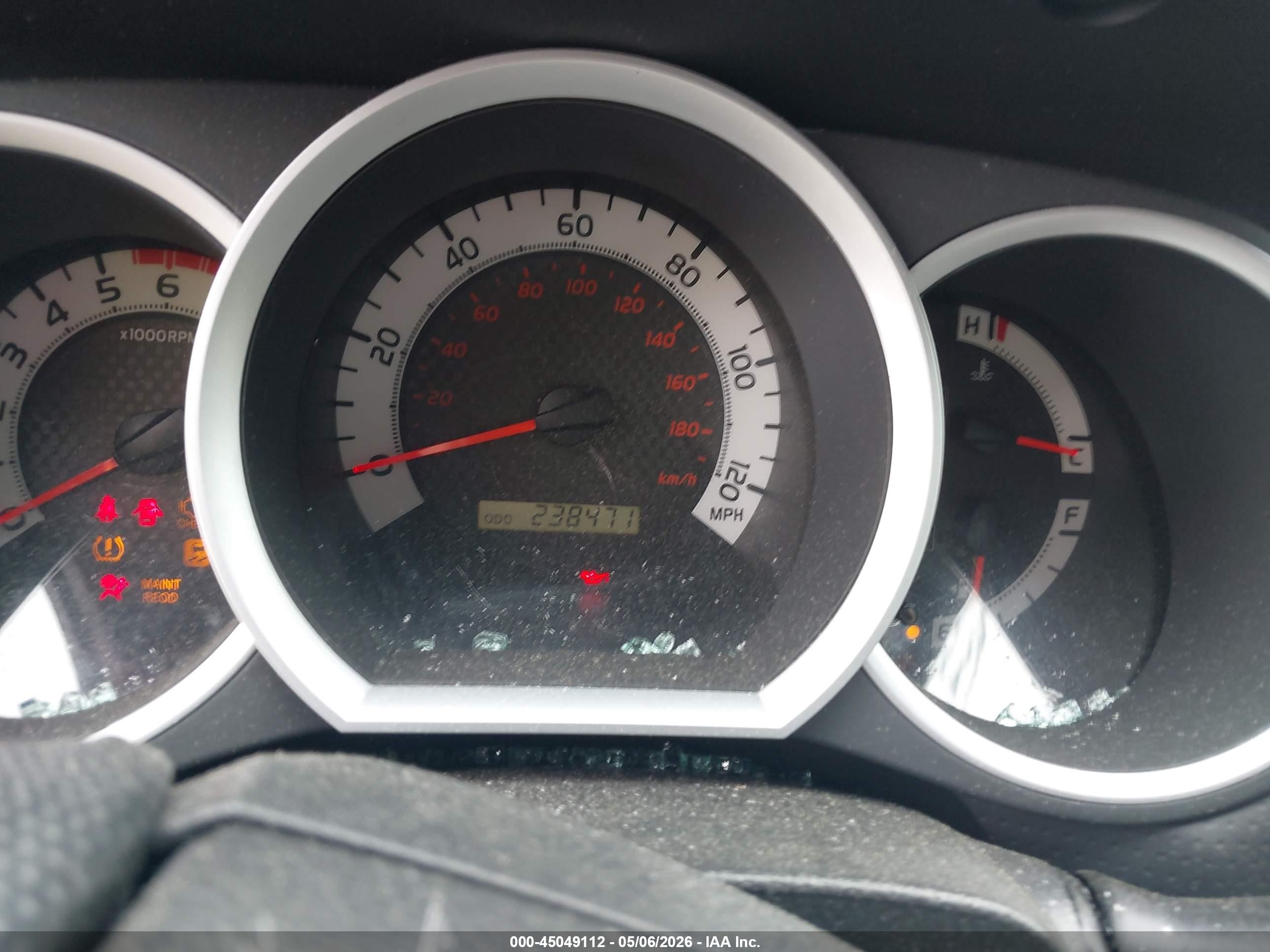 2012 Toyota Tacoma Base V6 Белый vin: 3TMLU4EN2CM090072