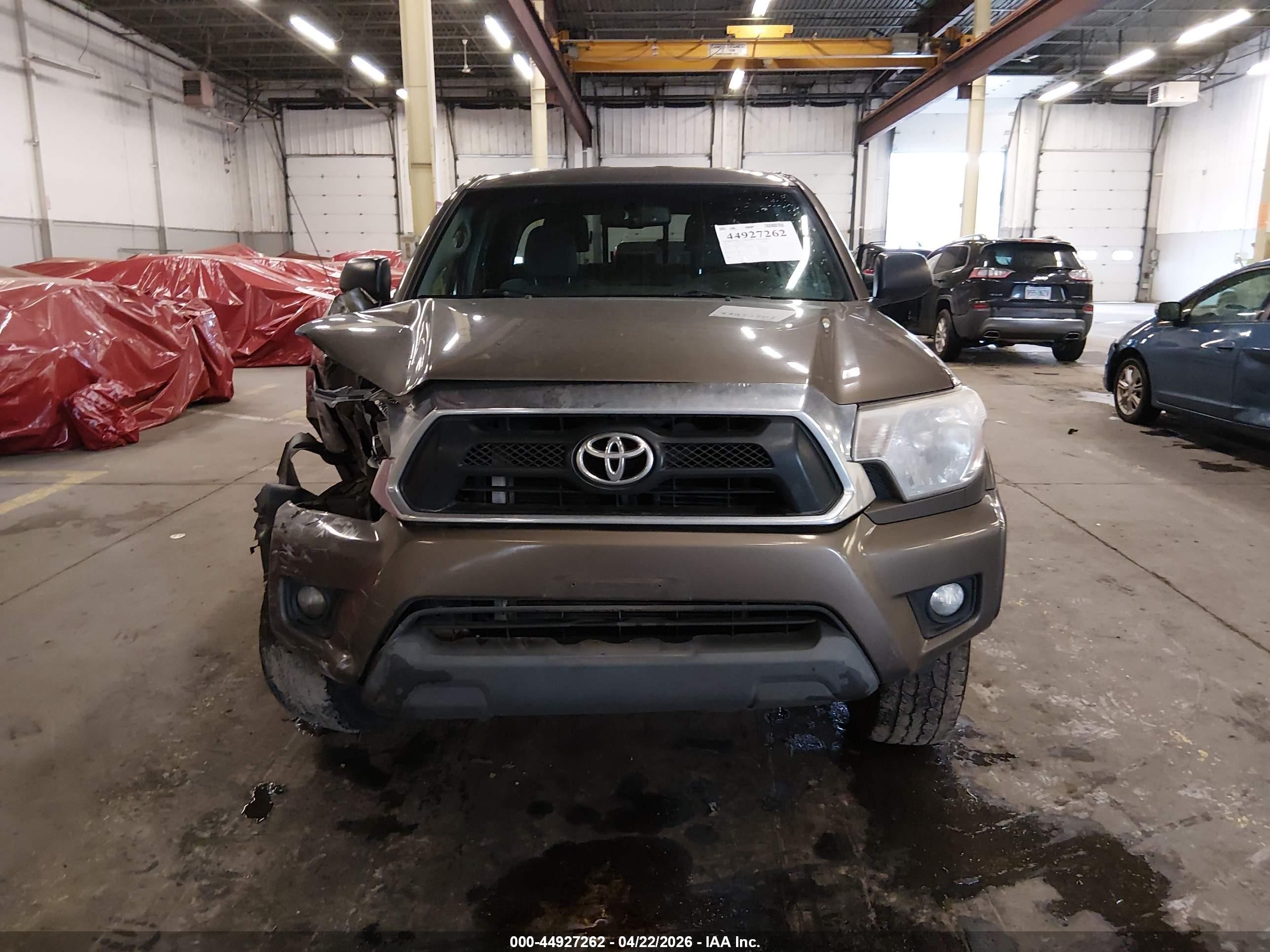 2013 Toyota Tacoma Base V6 Gray vin: 3TMLU4EN2DM121211