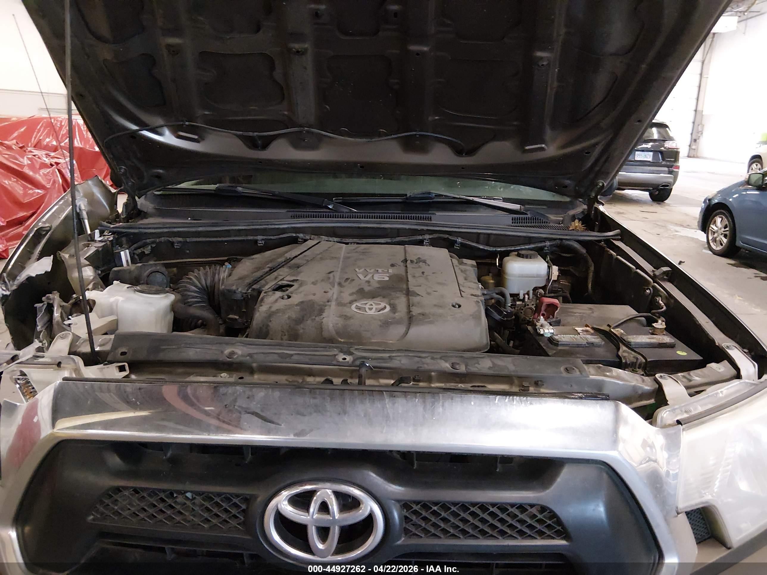 2013 Toyota Tacoma Base V6 Gray vin: 3TMLU4EN2DM121211